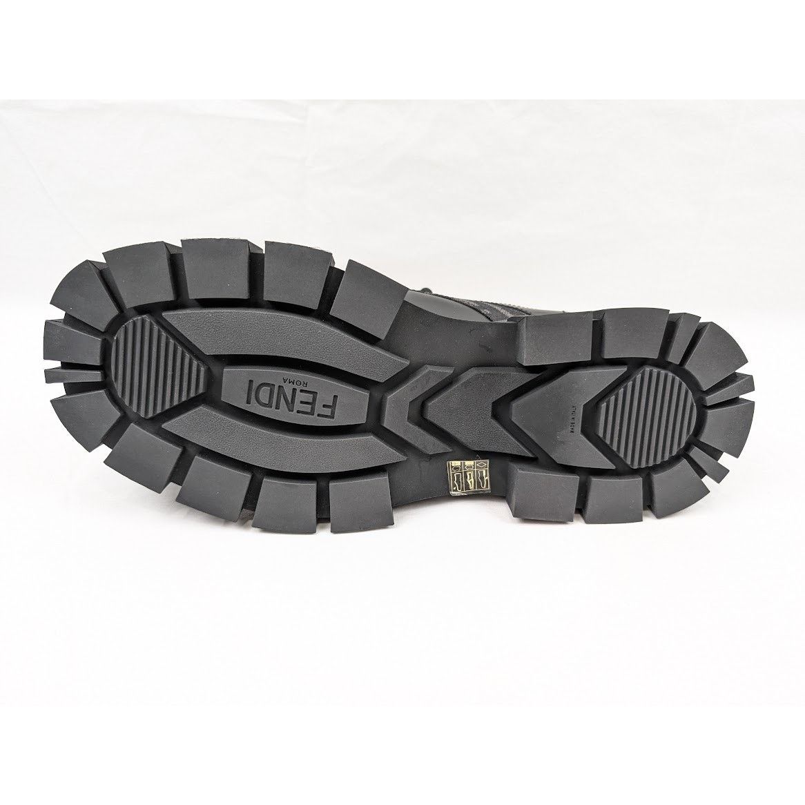 Fendi o1rshd1 Men's Lace Up Fabric Calf Leather Boots Shoe in Nero Size US 11 / EU 44 - 10 Thumbnail