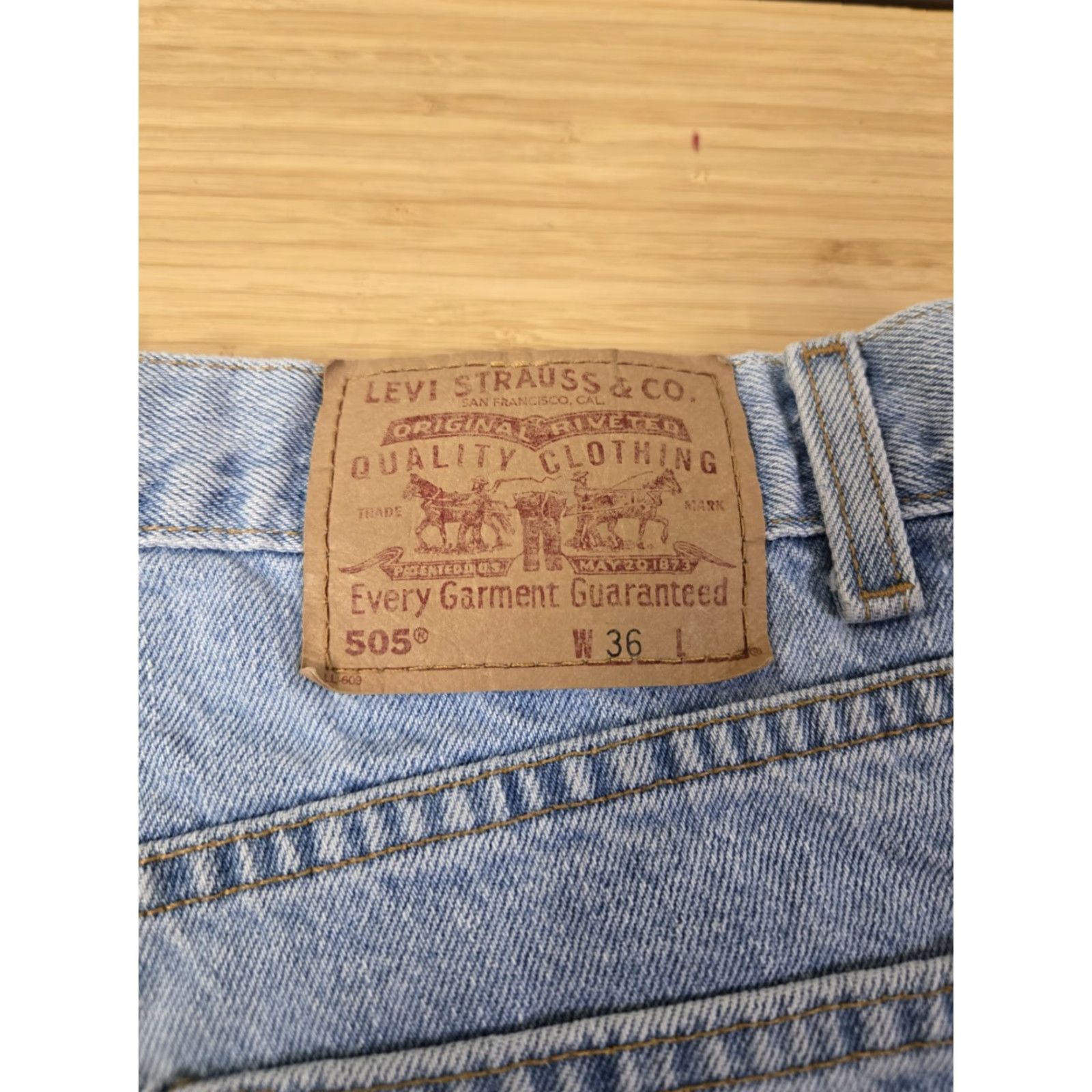 Levi's VINTAGE Levi’s 505 Denim Jean Shorts Mens Size 36 Blue 90s Y2K Distressed Pockets Button Logo Denim Cotton Mexico Regular Size US 36 / EU 52 - 6 Thumbnail