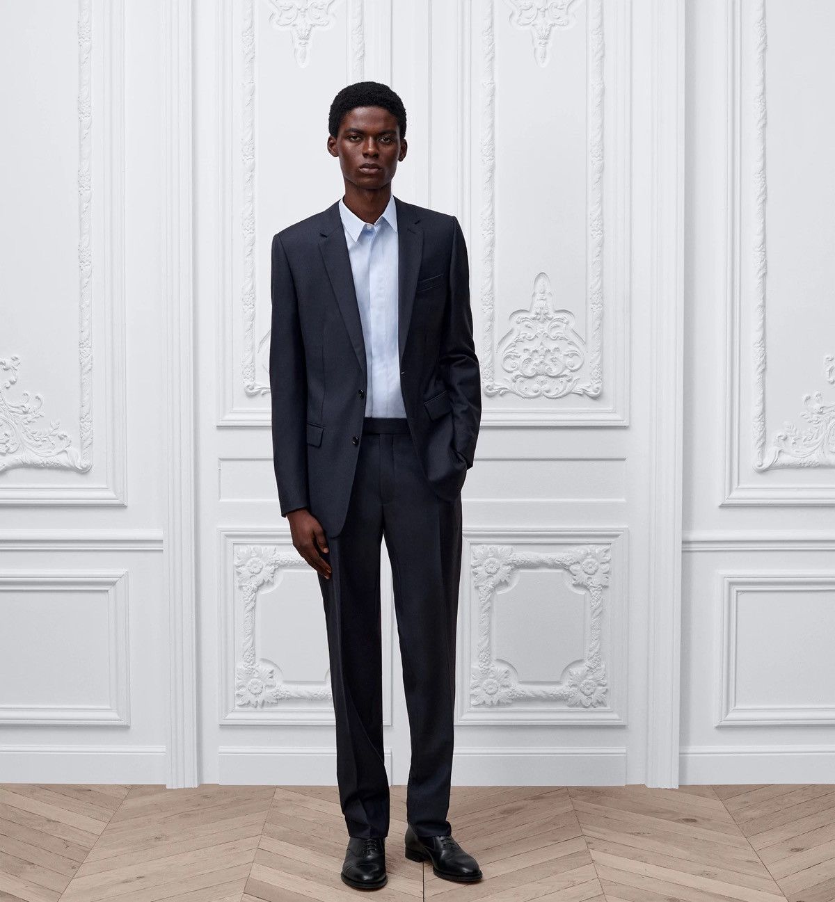 Dior × Hedi Slimane Dior Homme Navy Suit Navigate Hedi Slimane Size 44R - 1 Thumbnail