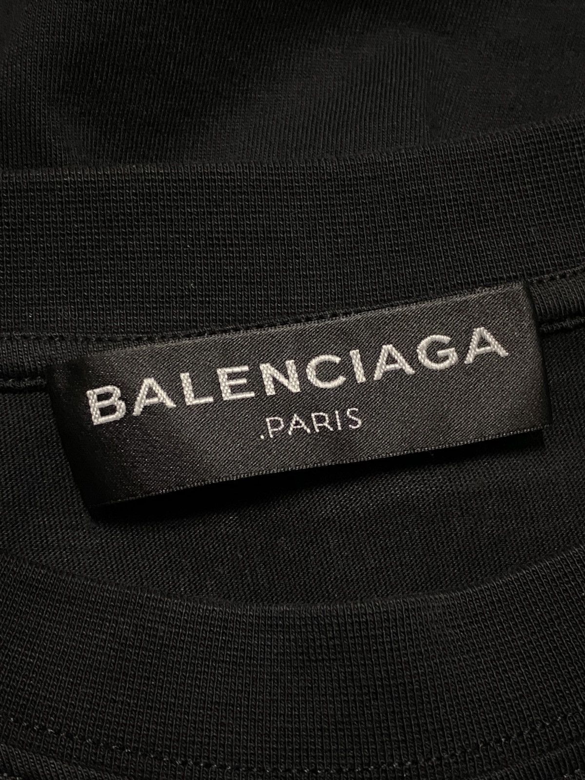 Balenciaga Balenciaga - Demna Gvasalia - FW17 Paris Tourist Souvenir Size US L / EU 52-54 / 3 - 5 Thumbnail