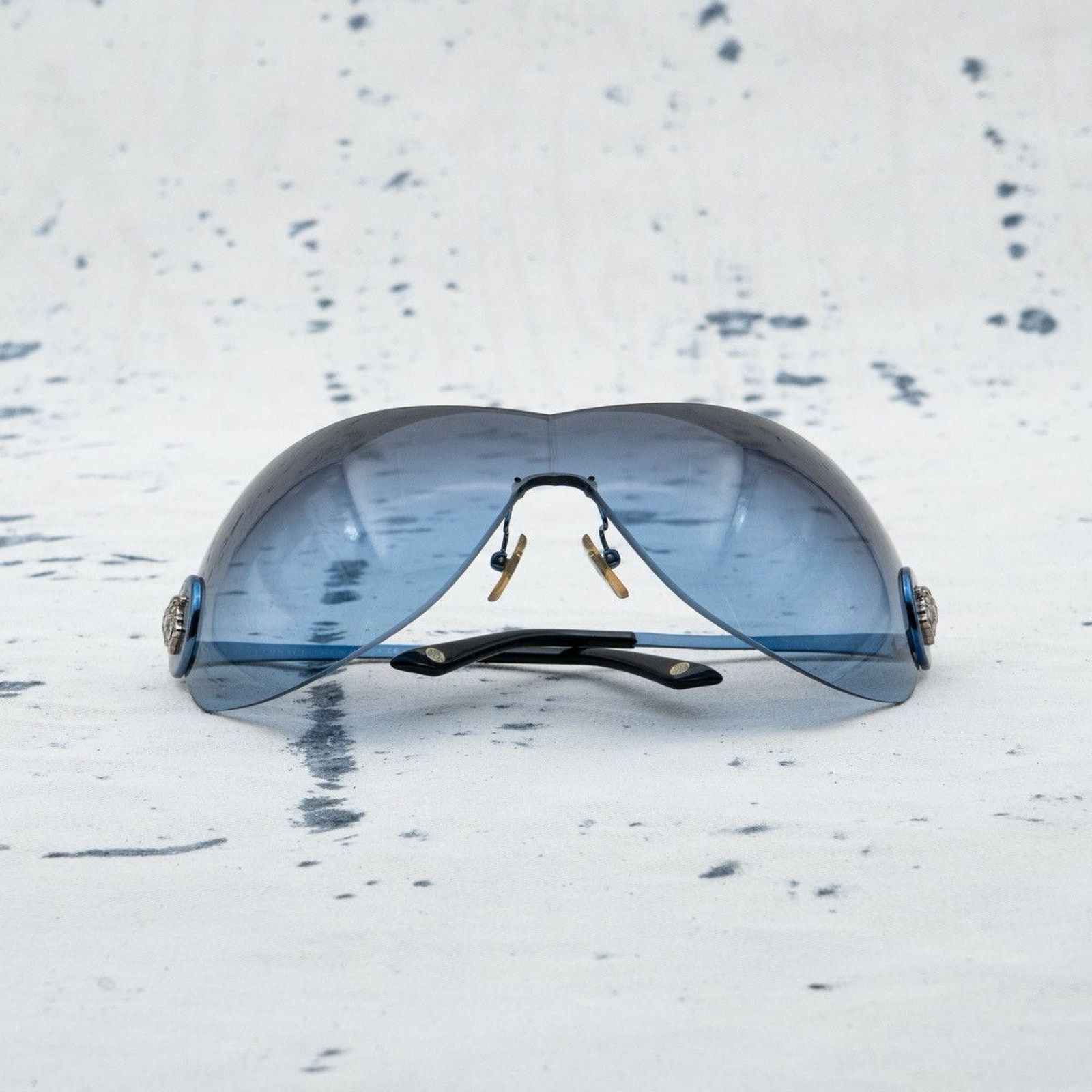 Versace × Vintage Vintage versace medusa logo gradient mask shield sunglasses Size ONE SIZE - 10 Thumbnail