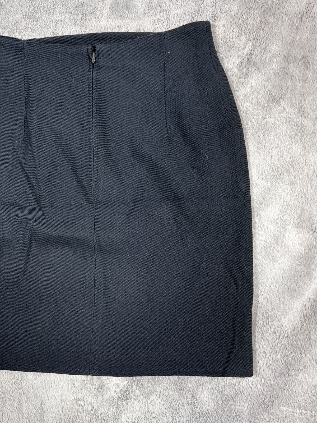 Emporio Armani Vintage 90s Emporio Armani retro skirt old money streetwear Size 28" / US 6 / IT 42 - 3 Thumbnail