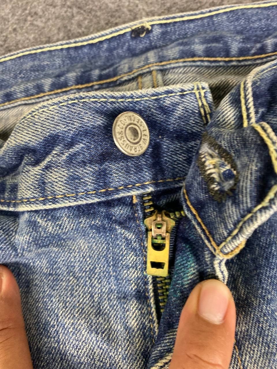 Levi's levis 559 relaxed straight fit distressed denim Size US 42 / EU 58 - 10 Thumbnail