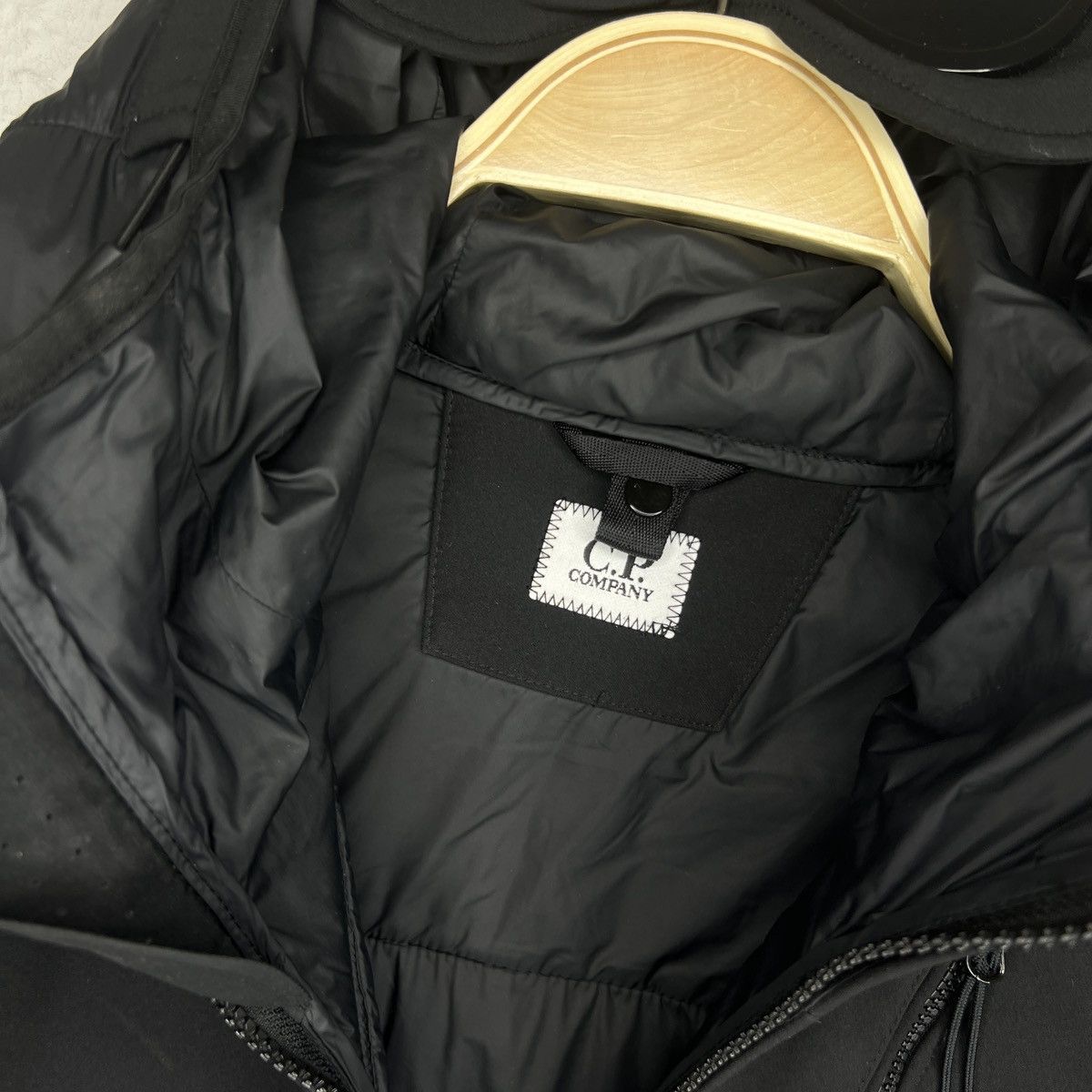 C.P. Company CP company light puffer goggle nylon waterproof jacket rare Size US M / EU 48-50 / 2 - 6 Thumbnail