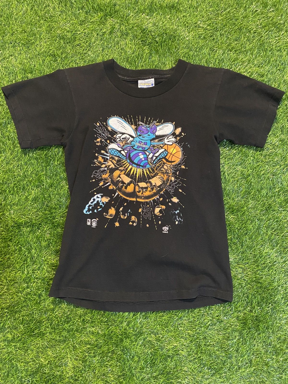 NBA × Vintage Vintage Charlotte Hornets Tee NBA Size Youth L 14-16 Years Size US XS / EU 42 / 0 - 1 Thumbnail
