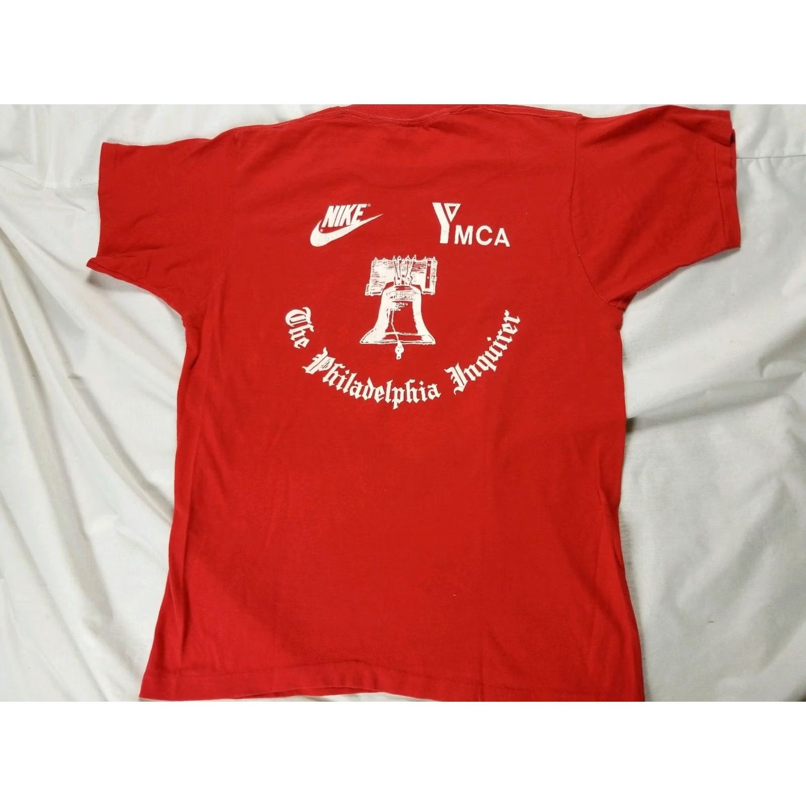 Vintage VINTAGE 80s PHILADELPHIA DISTANCE RUN 1983 YMCA LIBERTY BELL shirt Large Nike Unisex Adult Short Sleeve Red Cotton Blend Graphic Tee Size US L / EU 52-54 / 3 - 2 Thumbnail