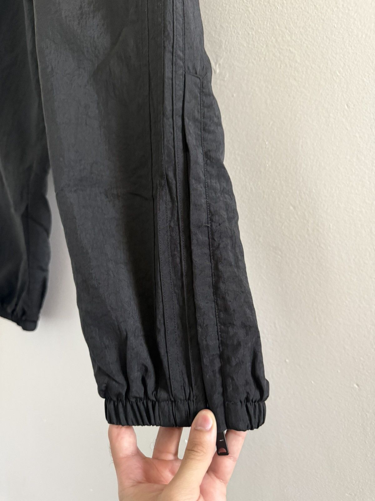 Adidas × Kanye West SAMPLE Yeezy Season 5 Adidas Calabasas Logo Mesh Track Pants Size US 32 / EU 48 - 15 Thumbnail