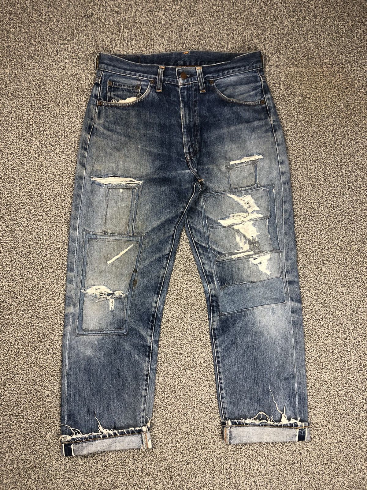 Japanese Brand × Levi's × Vintage Vintage 90s Distressed Levis 551 ZXX Salvage Jeans Size US 32 / EU 48 - 1 Thumbnail