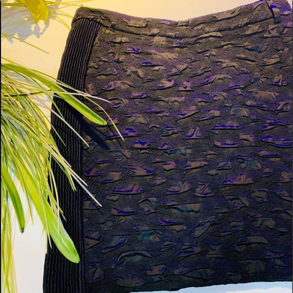 Prada Authentic Prada Black Quilted skirt Size 38 Size 25" / US 0 / IT 36 - 2 Thumbnail