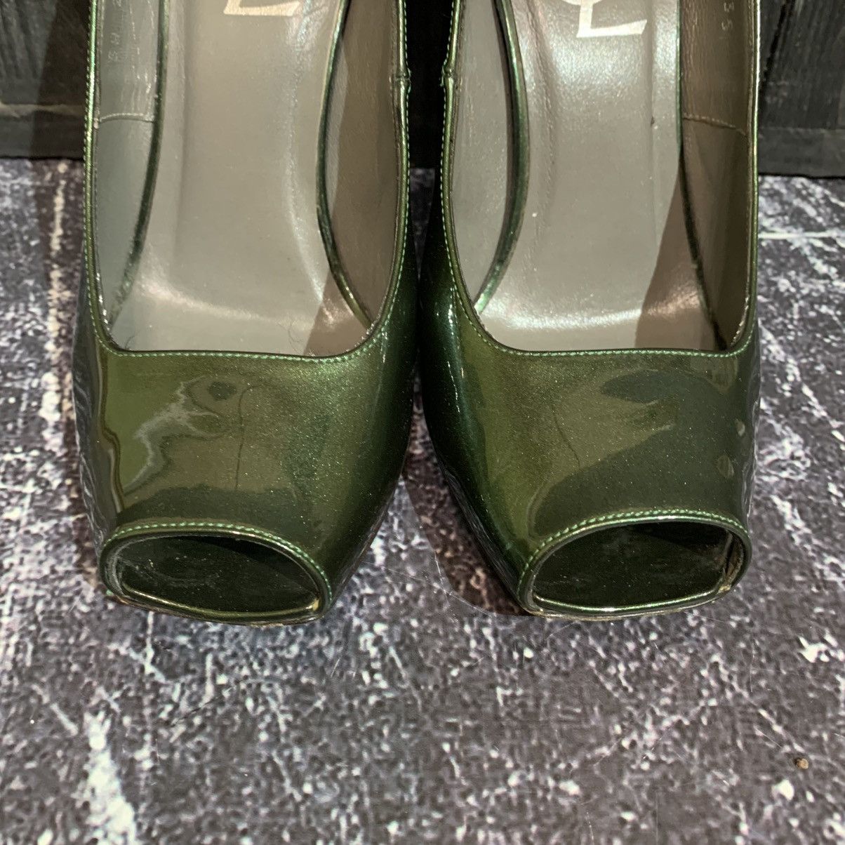 Yves Saint Laurent Yves Saint Laurent Amazing Green Women’s Heels size 35.5 Size US 5.5 / IT 35.5 - 7 Thumbnail