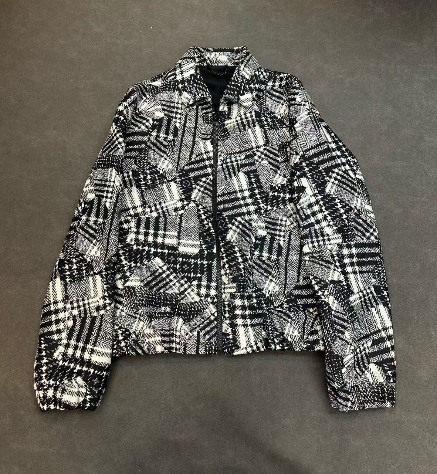 Louis Vuitton Louis Vuitton Irregular Patchwork Logo Jacket Size US M / EU 48-50 / 2 - 1 Thumbnail