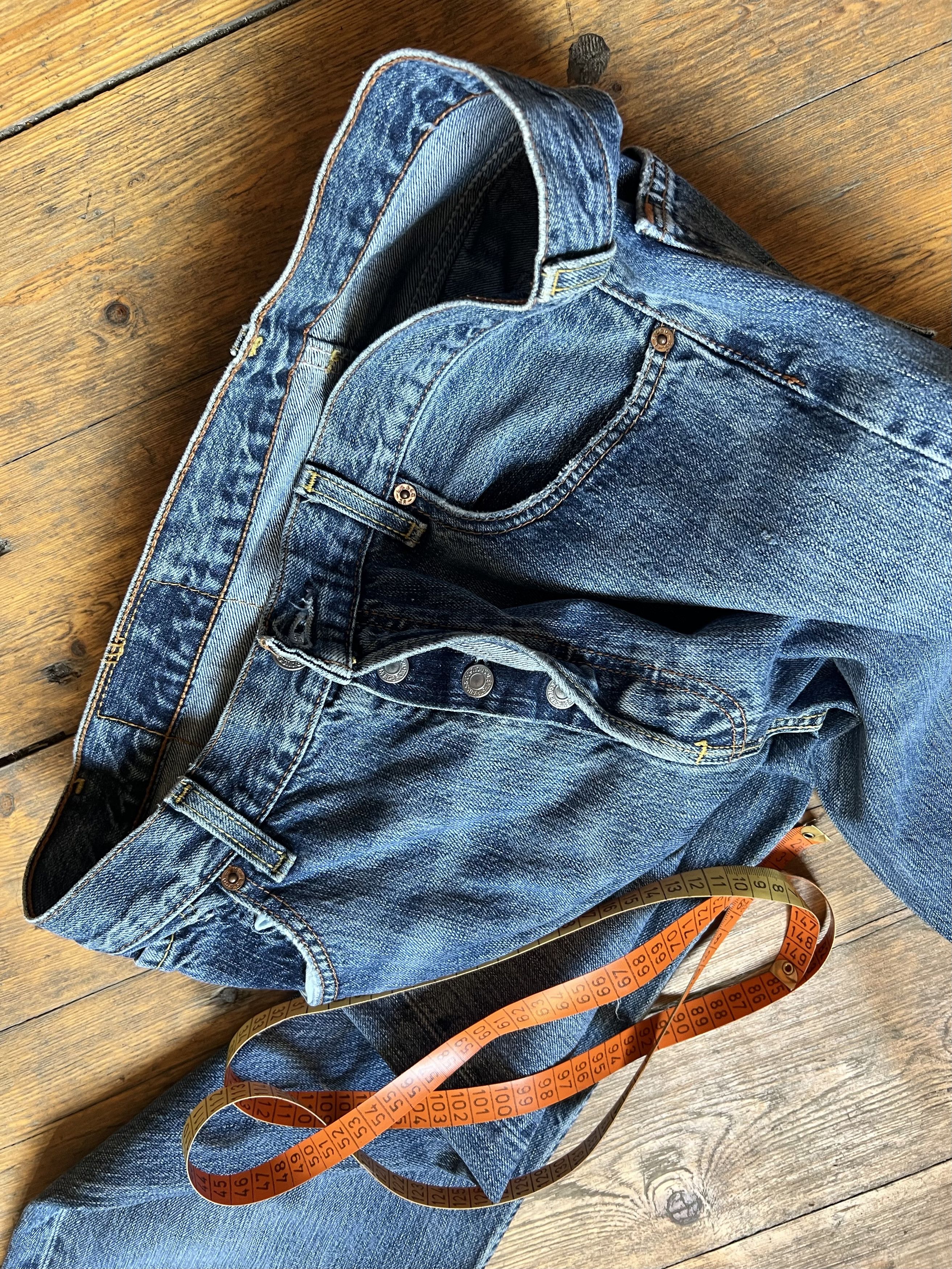 Levi's Vintage Clothing Levis Old Stressed 501 Denim Jeans Pants Size US 33 - 5 Thumbnail