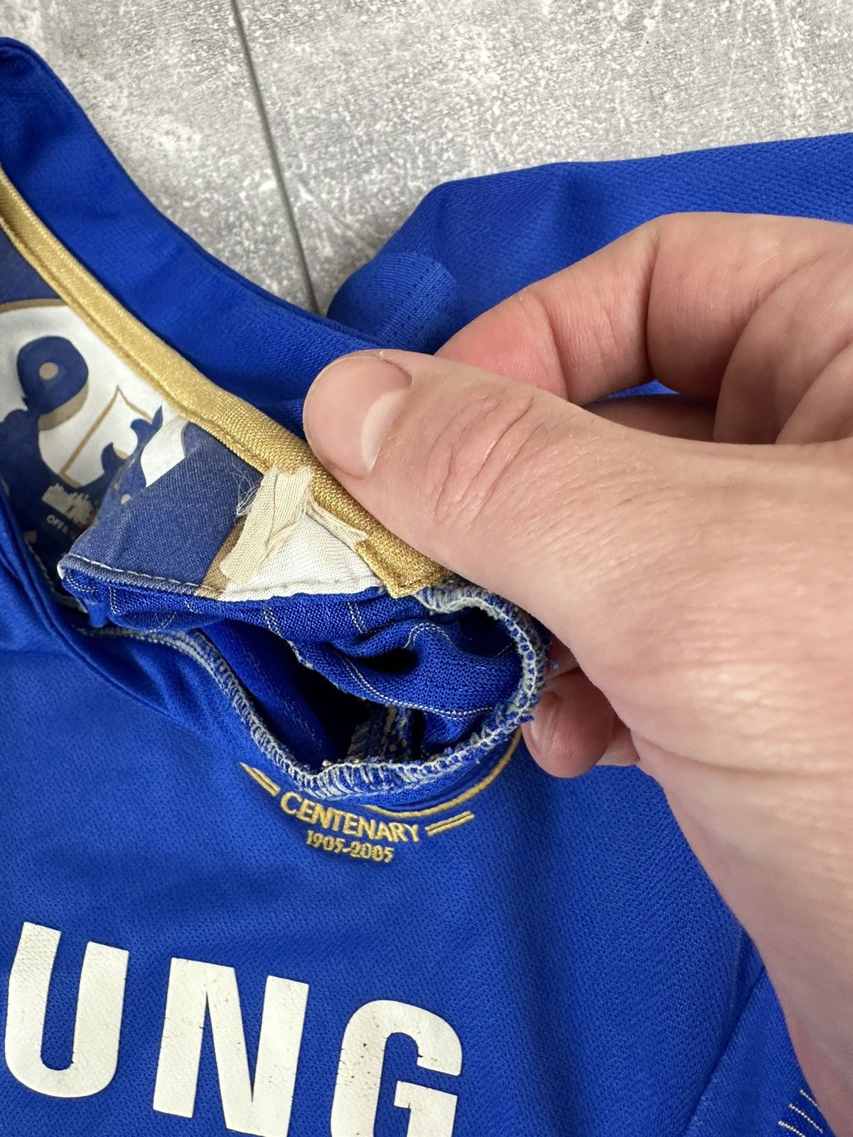 Umbro Umbro Chelsea 2005/06 Home Soccer Football Jersey Size US S / EU 44-46 / 1 - 14 Thumbnail