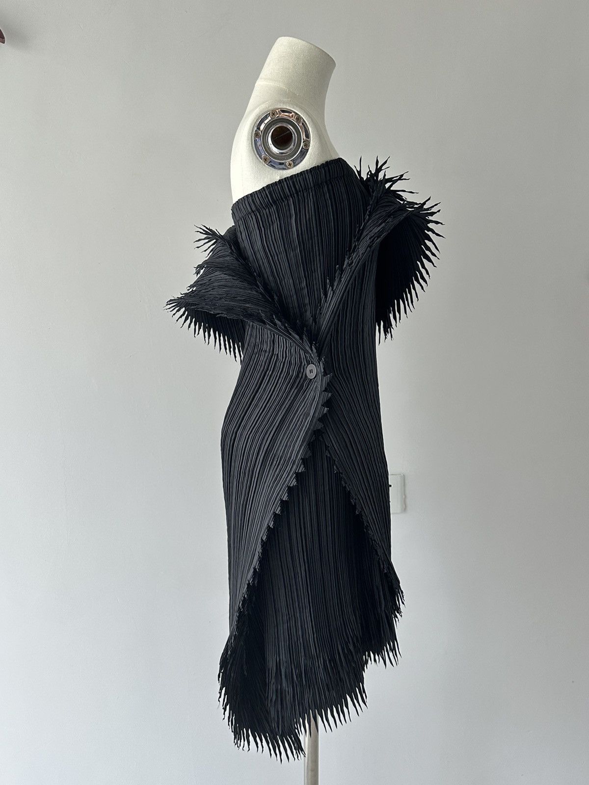 Issey Miyake × Vintage Dragon Beard Half Skirt Size S / US 4 / IT 40 - 2 Thumbnail