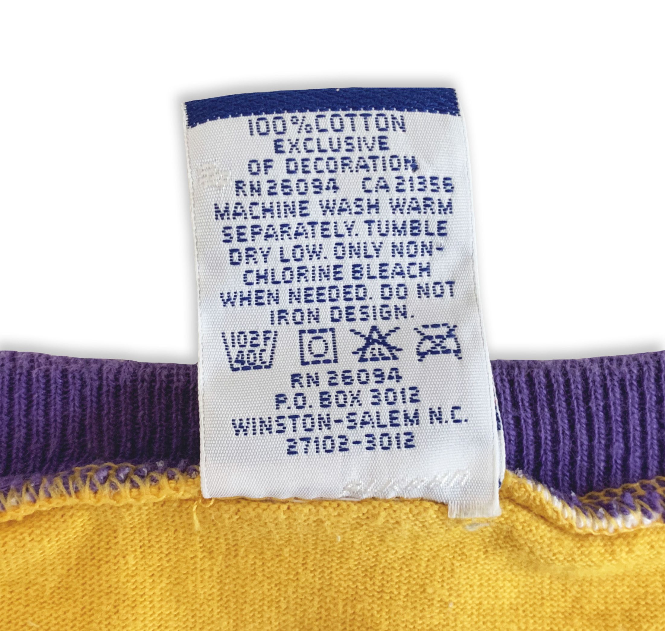 Champion RARE Vintage 90s CHAMPION Lakers Warm Up Shirt Kobe Bryant Size US L / EU 52-54 / 3 - 12 Thumbnail