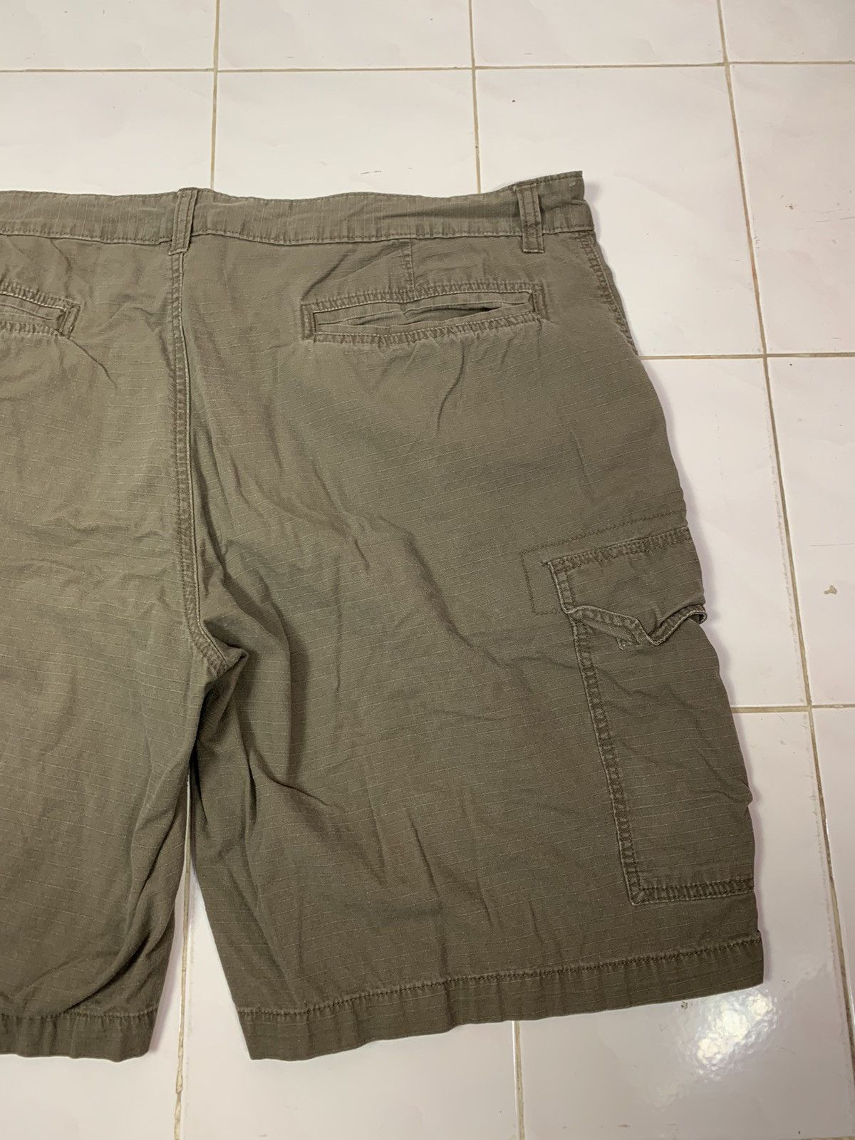 Faded Glory Steals! Faded Glory Big Size Cargo Short Pants Size US 43 - 5 Thumbnail