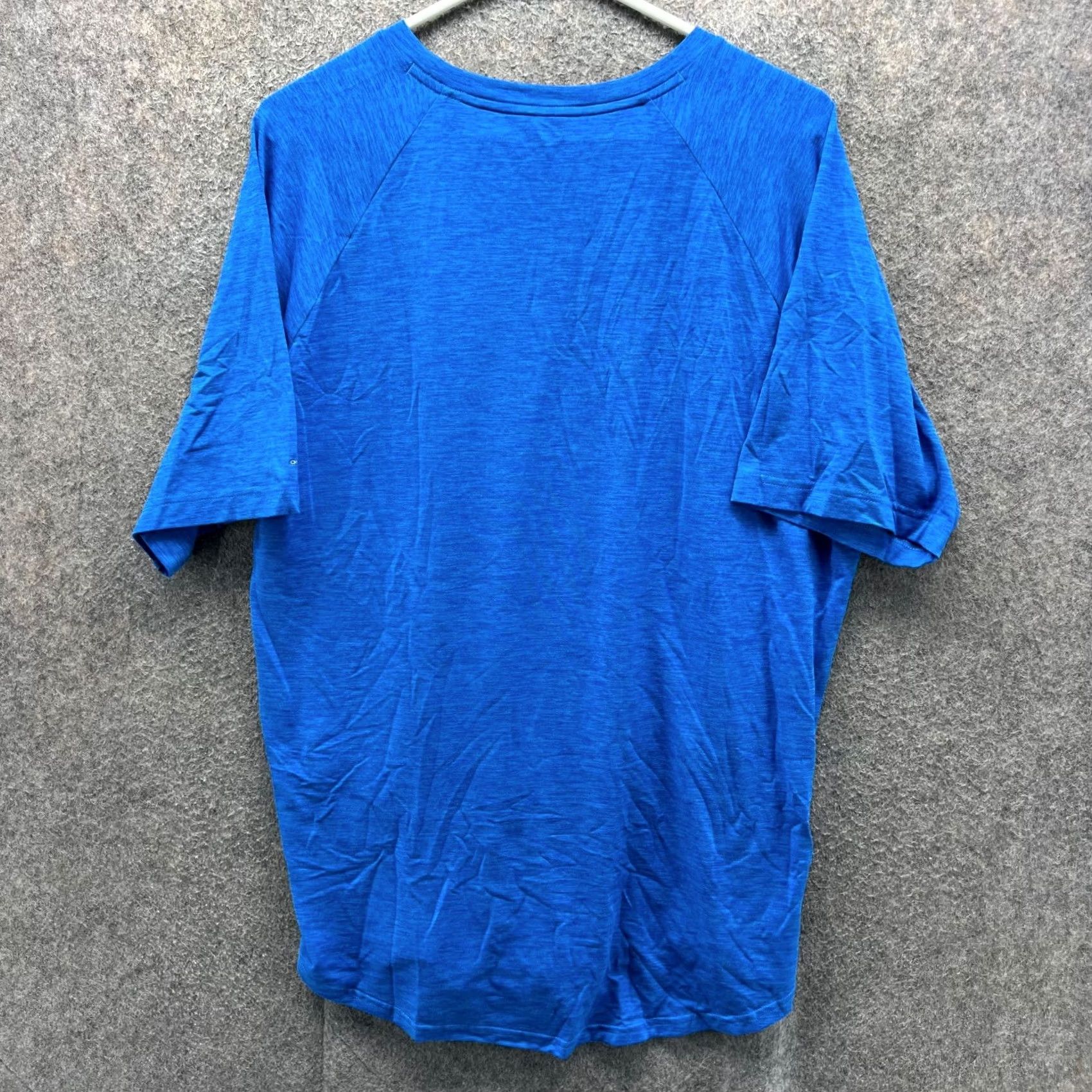 Spell Columbia Shirt Men Large Blue Crewneck Short Sleeve Omni Wick Logo PFG Omni-Shade All Seasons T-Shirt Size US L / EU 52-54 / 3 - 2 Thumbnail