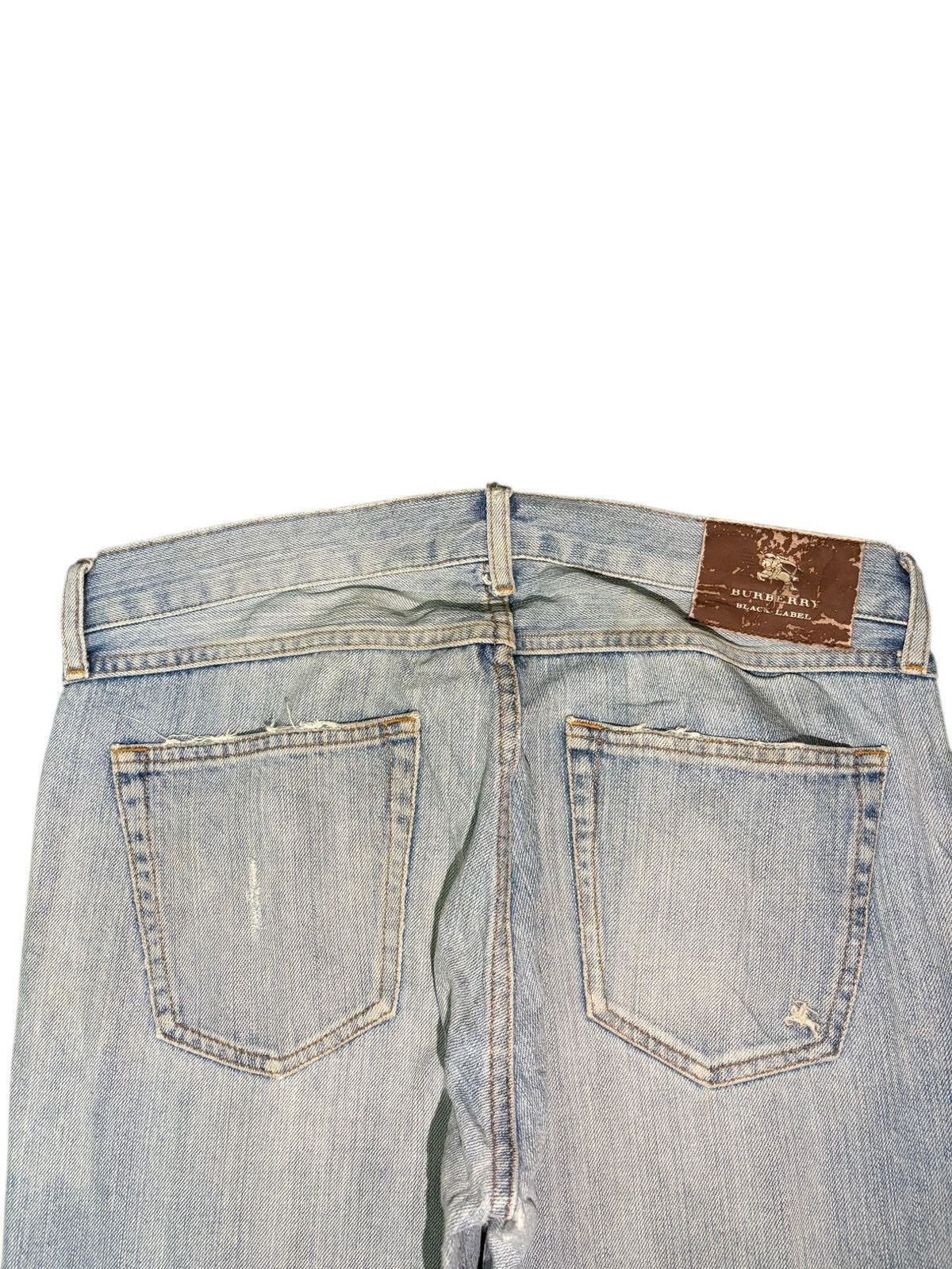 Burberry Vintage Burberry Black Label Distress Flare Jeans Size 32" / US 10 / IT 46 - 4 Thumbnail