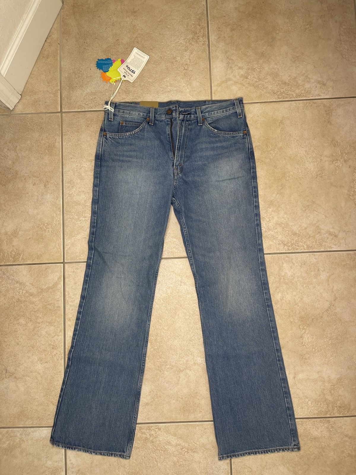 Levi's Vintage Clothing Levi's Men's 1970's ORANGE TAB BELL BOTTOM JeansClassic Blue Size US 34 / EU 50 - 1 Thumbnail