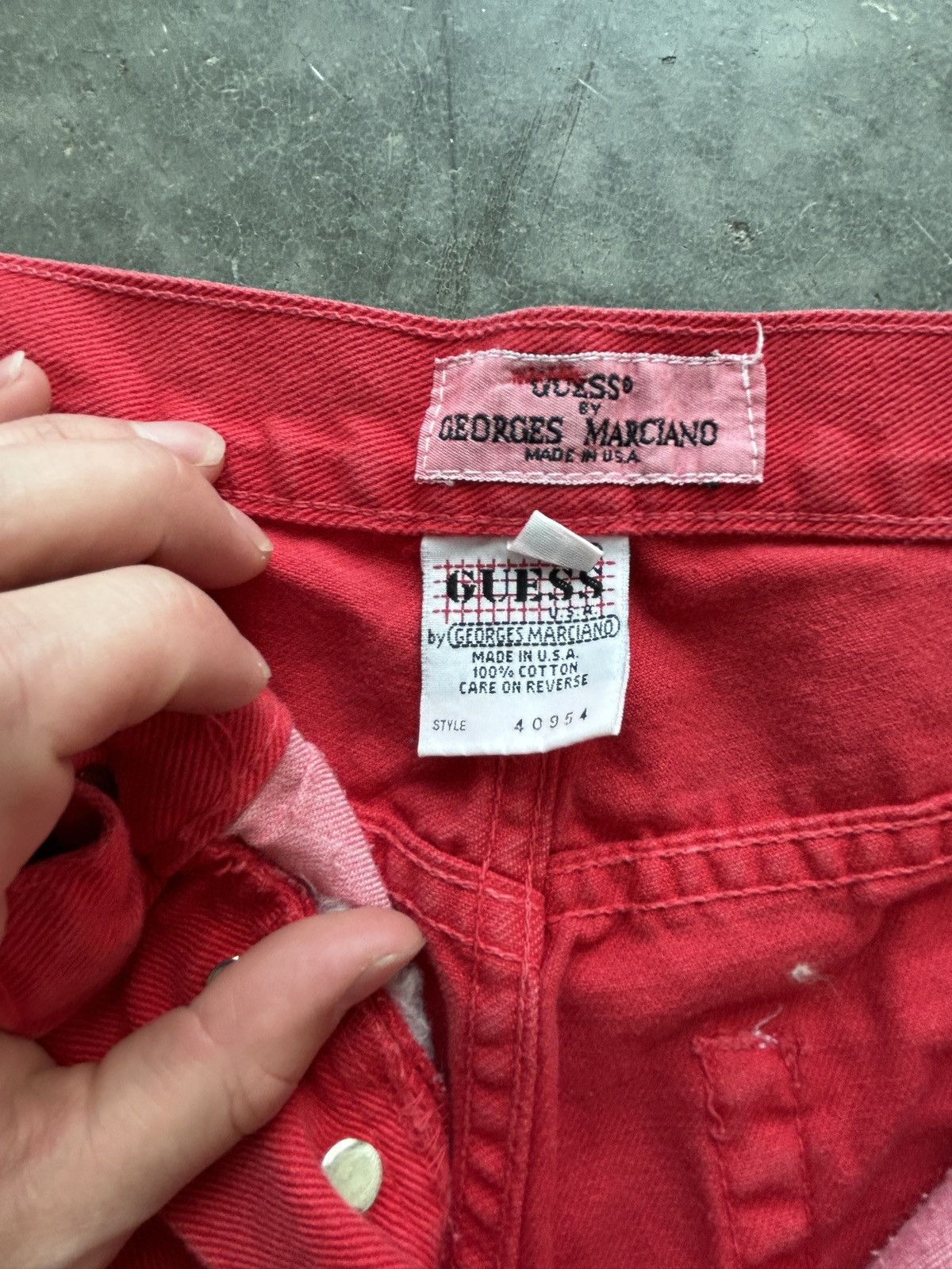 Guess × Vintage Vintage 90s Guess Red Denim Jean Shorts Size US 28 / EU 44 - 6 Thumbnail
