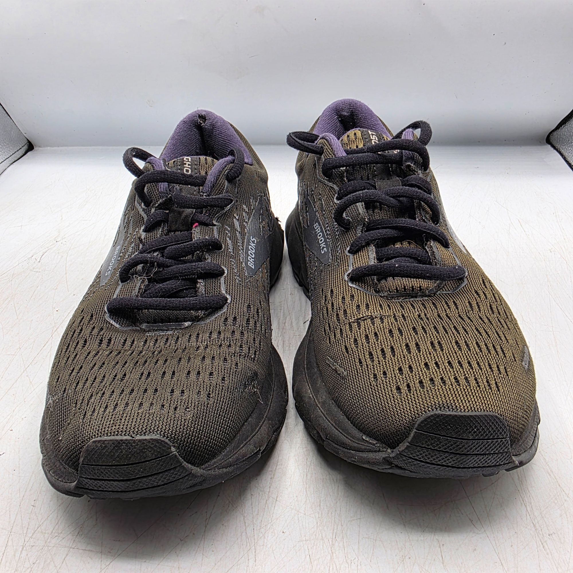 Brooks Brooks Ghost 13 Womens Size 6 Black Purple Athletic Shoes Wa Size US 6 / IT 36 - 13 Thumbnail