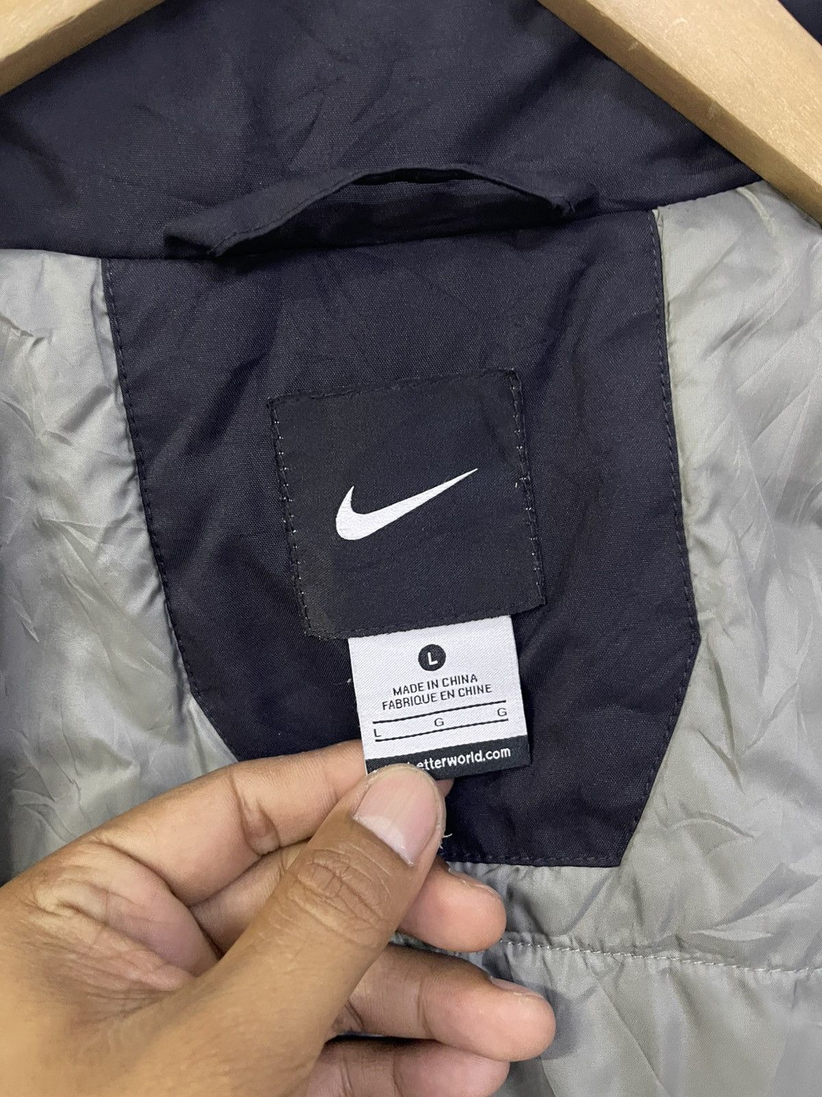 Nike Nike Four Pocket Jacket Size US L / EU 52-54 / 3 - 8 Thumbnail