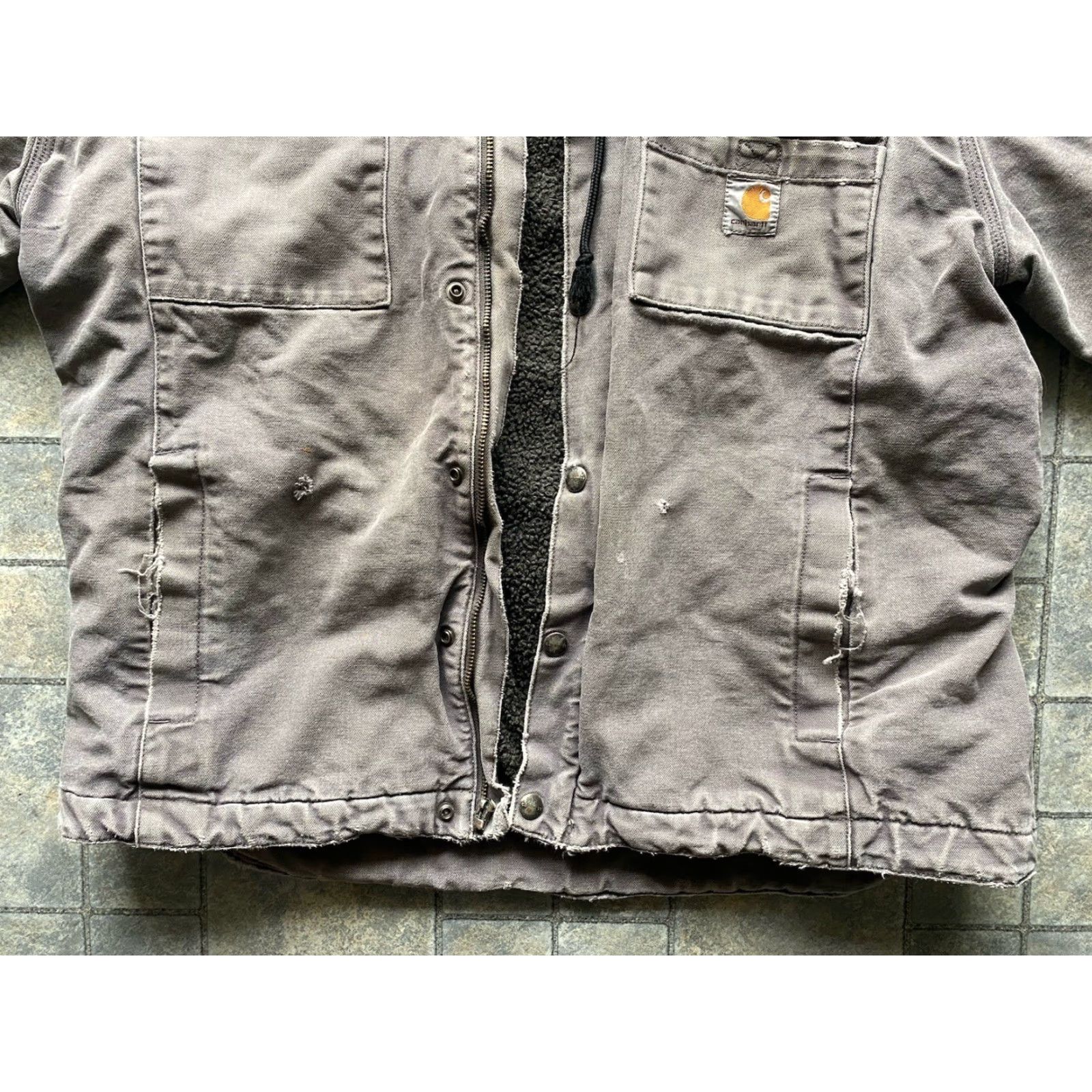 Carhartt VINTAGE Carhartt Hooded Jacket Coat Gray Mens M Zipper Snaps Damaged Sherpa Lined Size US M / EU 48-50 / 2 - 4 Thumbnail