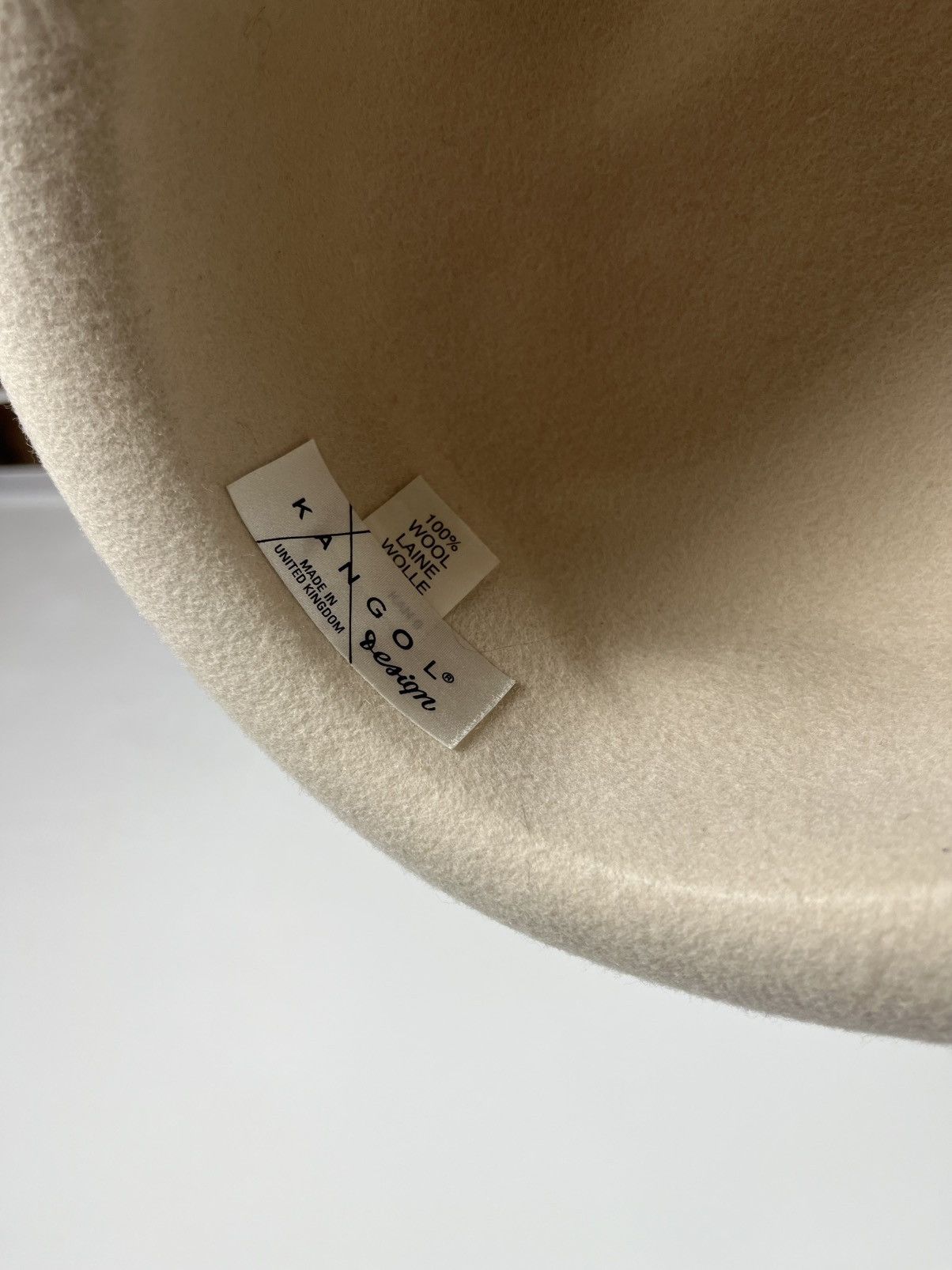 Kangol Vintage Kangol Beige Wool Felt Hat Velvet Bow Fruit Trim Size ONE SIZE - 12 Thumbnail