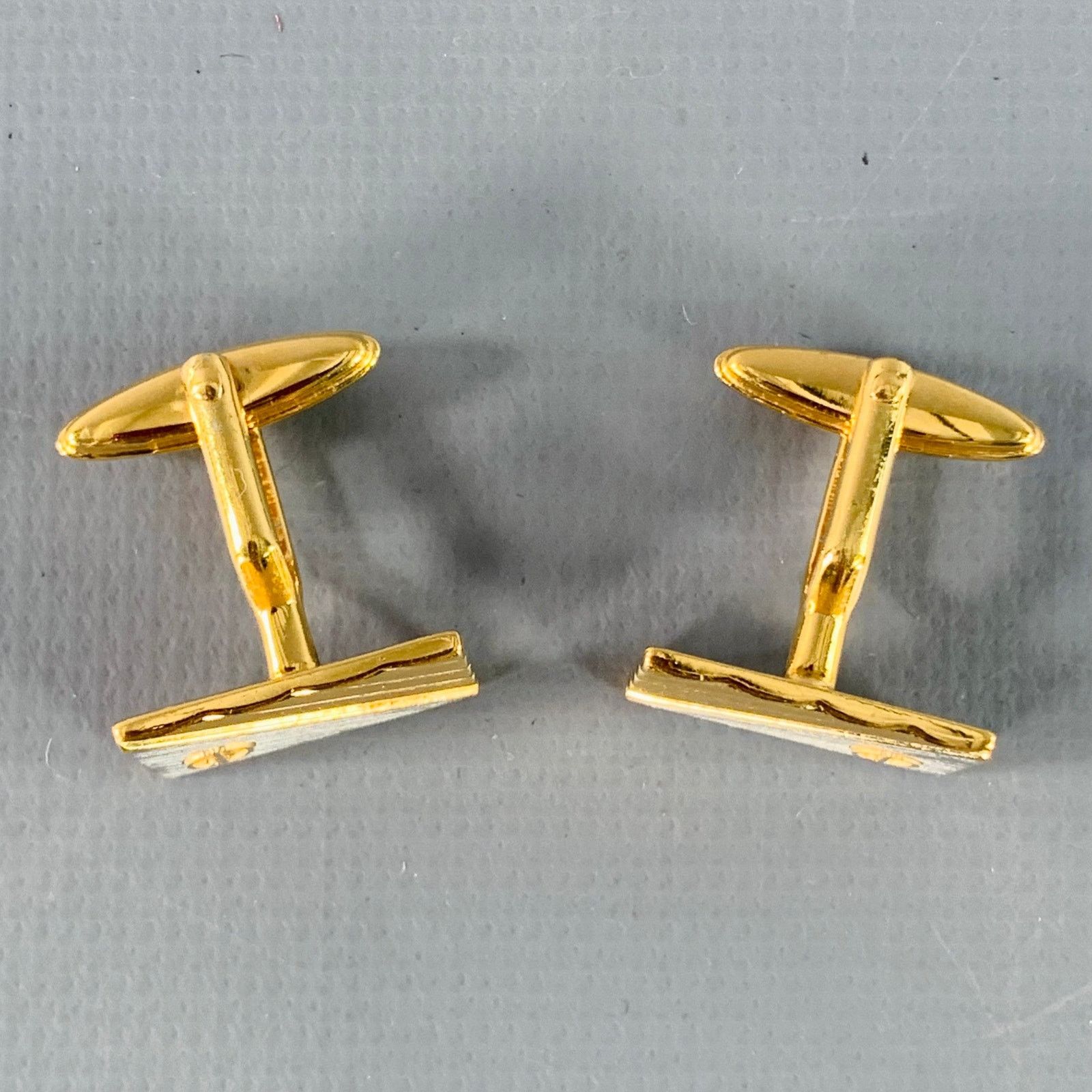 Alfred Dunhill DUNHILL Gold Silver Engraved Metal Cuff Link Tie Clip Set Size ONE SIZE - 5 Thumbnail