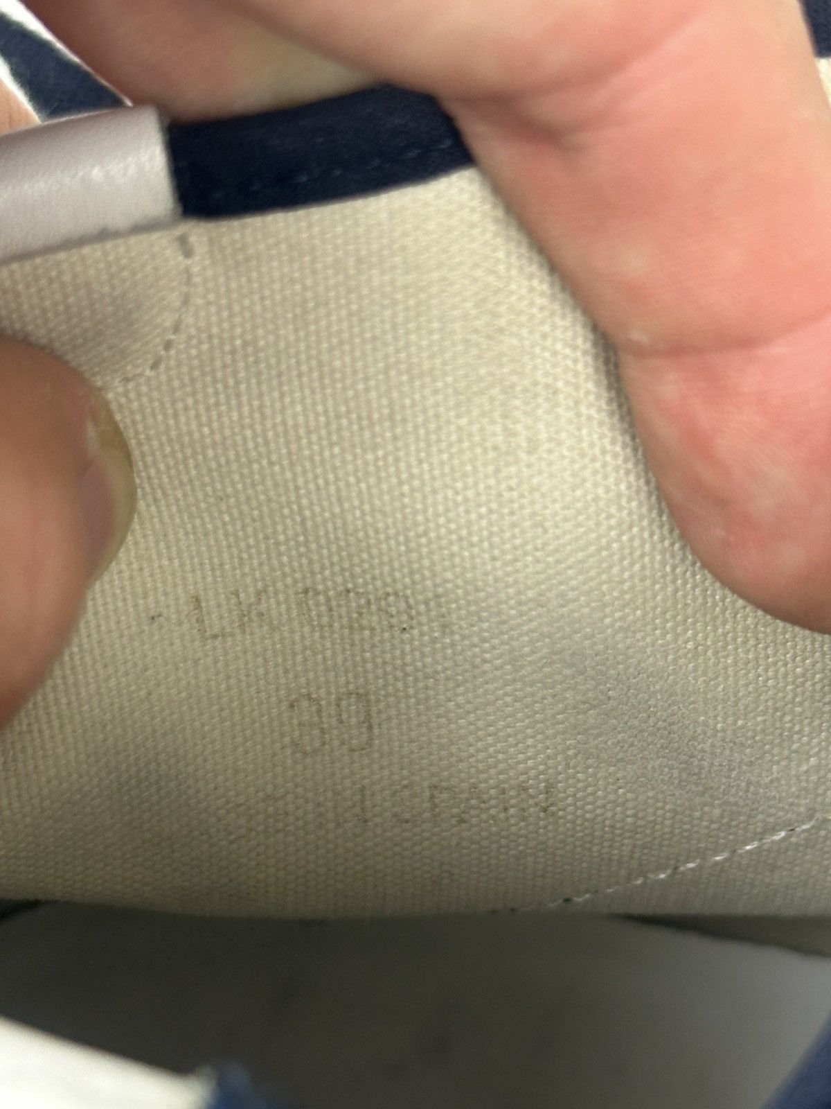 Celine Celine High Top Canvas Sneakers Navy Size US 8.5 / IT 38.5 - 7 Thumbnail
