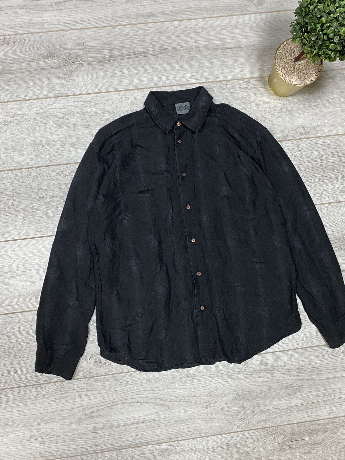 Versace Versace monogram linen vintage shirt buttons Size US XL / EU 56 / 4 - 3 Thumbnail