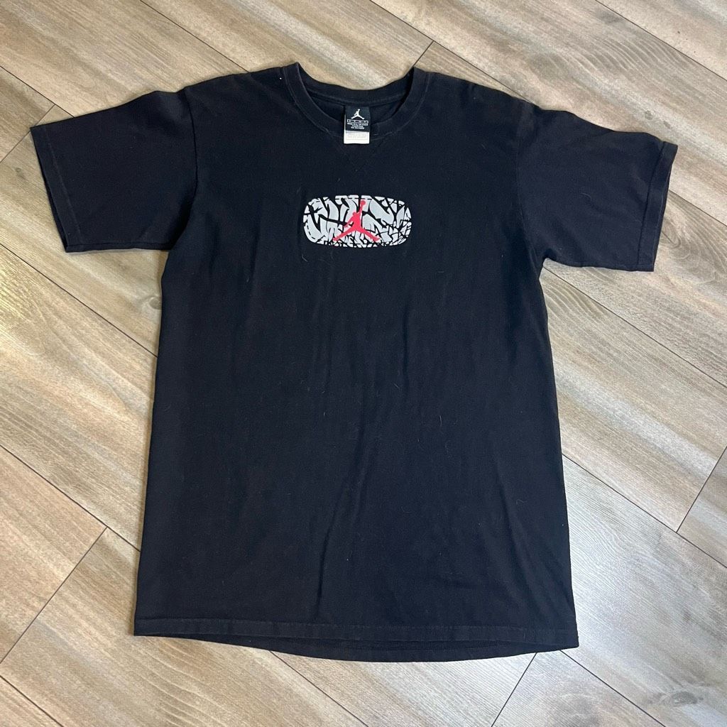 Jordan Brand Y2k Jordan Brand Shirt Cement Elephant Print Men Small Bin D Size US S / EU 44-46 / 1 - 1 Thumbnail
