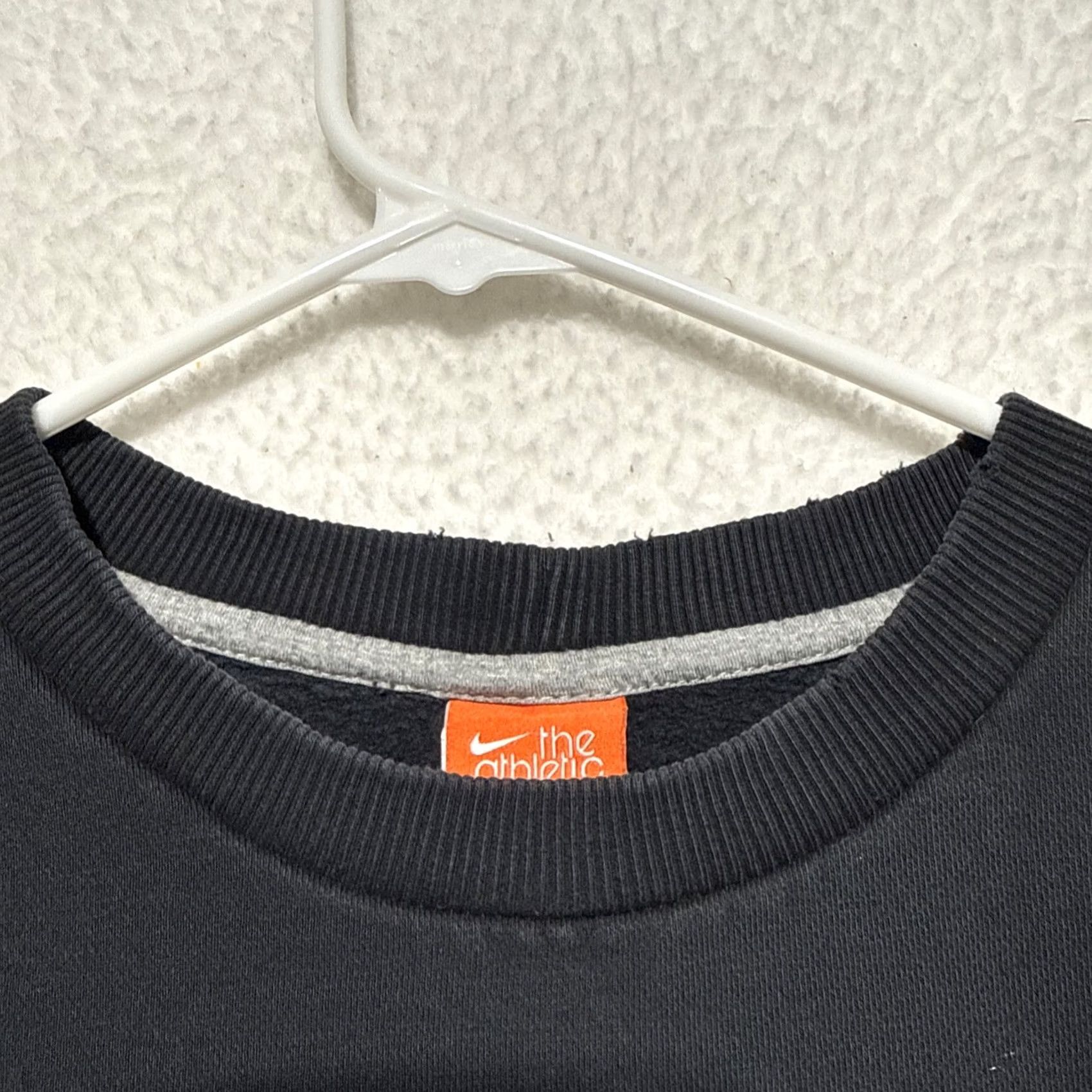 Nike VINTAGE Nike Athletic Dept. Sweatshirt Pullover Black Crewneck Long Sleeve Mens L Size US L / EU 52-54 / 3 - 2 Thumbnail