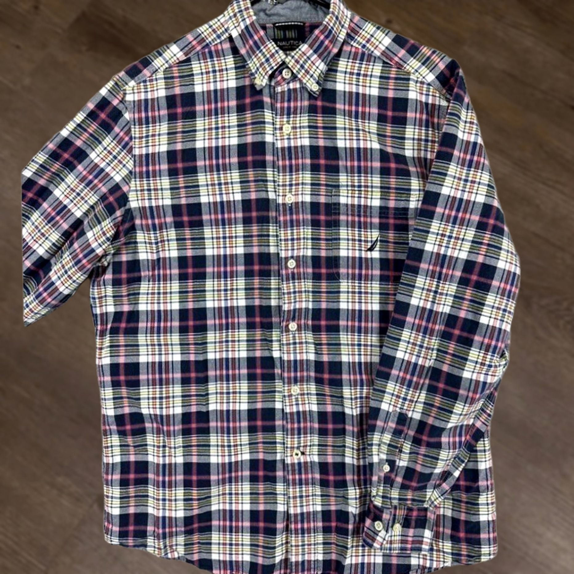 Nautica Nautica Shirt Mens Medium Blue Pink Button-Down Plaid Long Sleeve Pocket EUC Size US M / EU 48-50 / 2 - 1 Thumbnail
