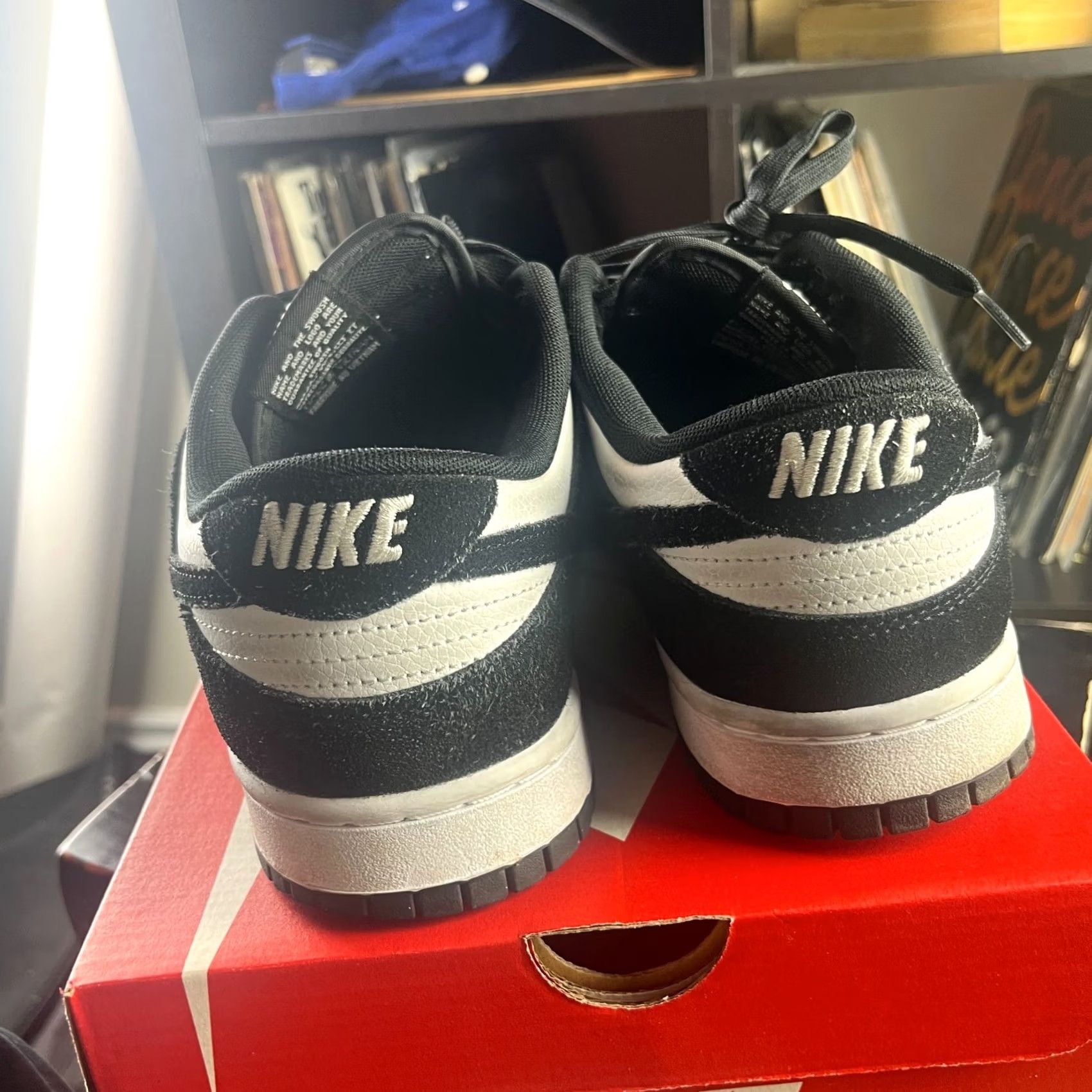 Nike Nike Dunk Low Panda Black White Retro SE 11.5 Mens Sneakers 90s Panda Nature Casual Running Basketball Shoe Size US 12 / EU 45 - 5 Thumbnail
