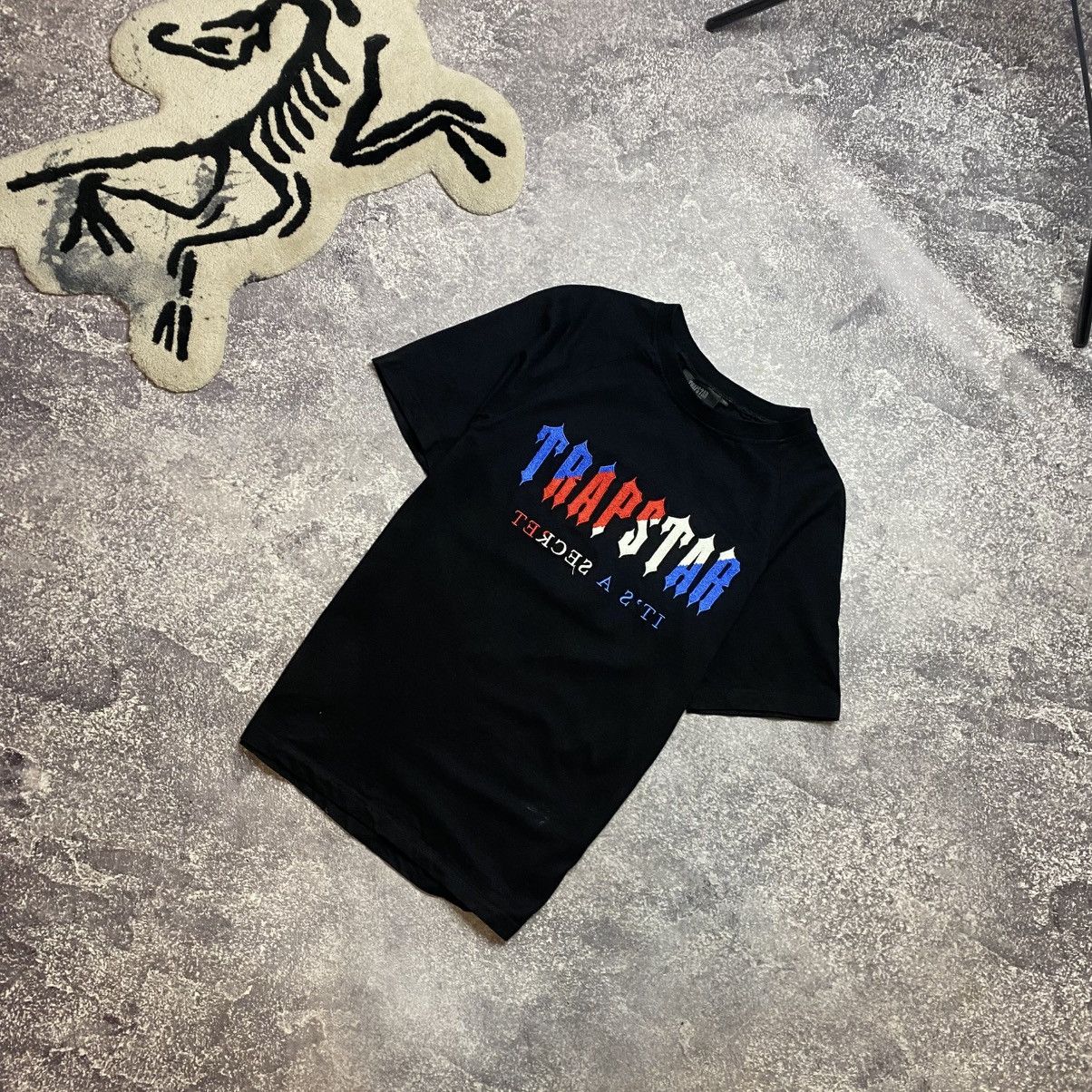 Trapstar London Men’s Trapstar London Big Fleece logo y2k opium tee Size US M / EU 48-50 / 2 - 1 Thumbnail