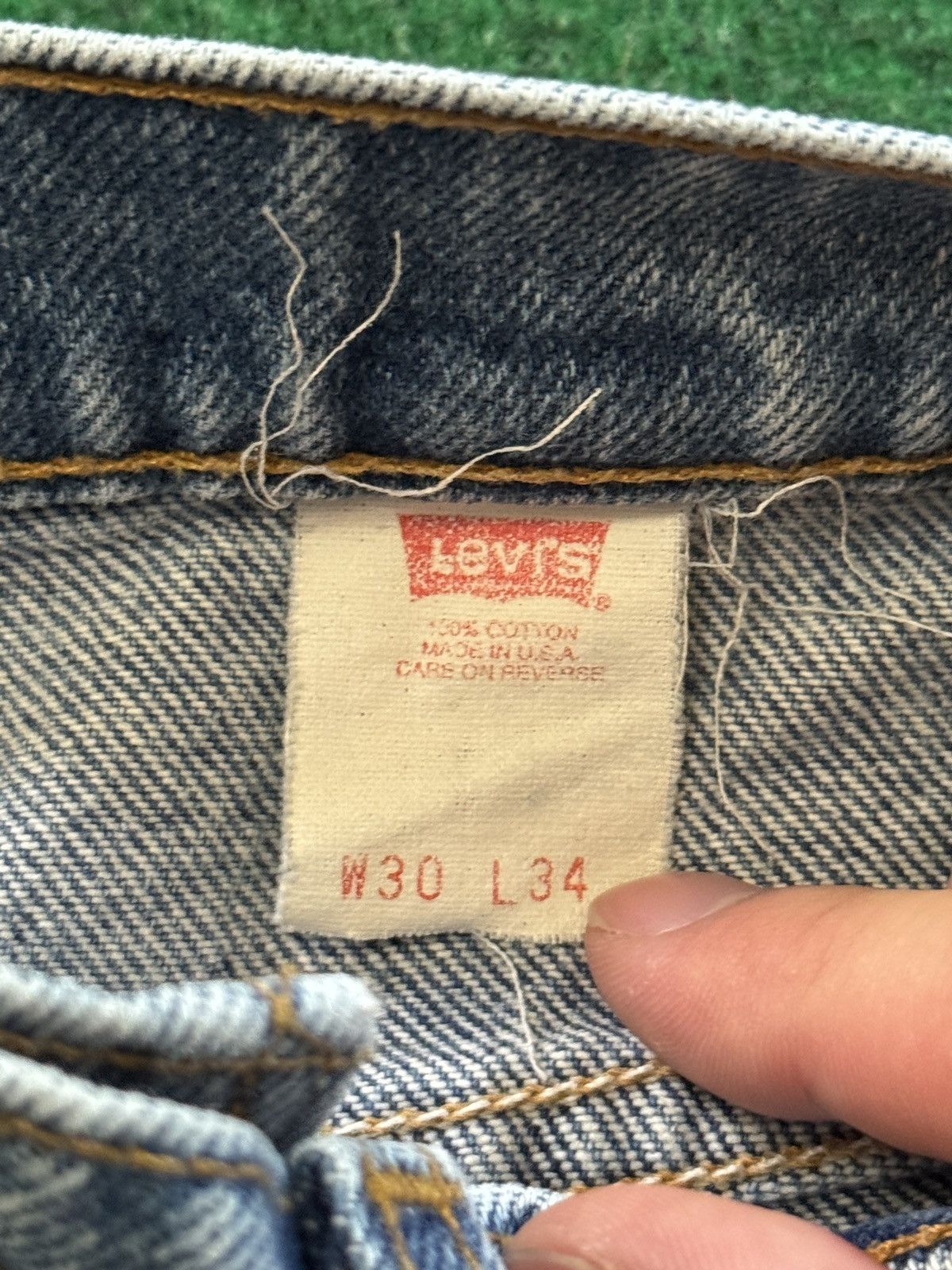 Levi's Vintage Clothing Vintage 90s Levi’s 517 Cutoff Jorts Grunge 9” Denim Shorts Size US 30 / EU 46 - 4 Thumbnail