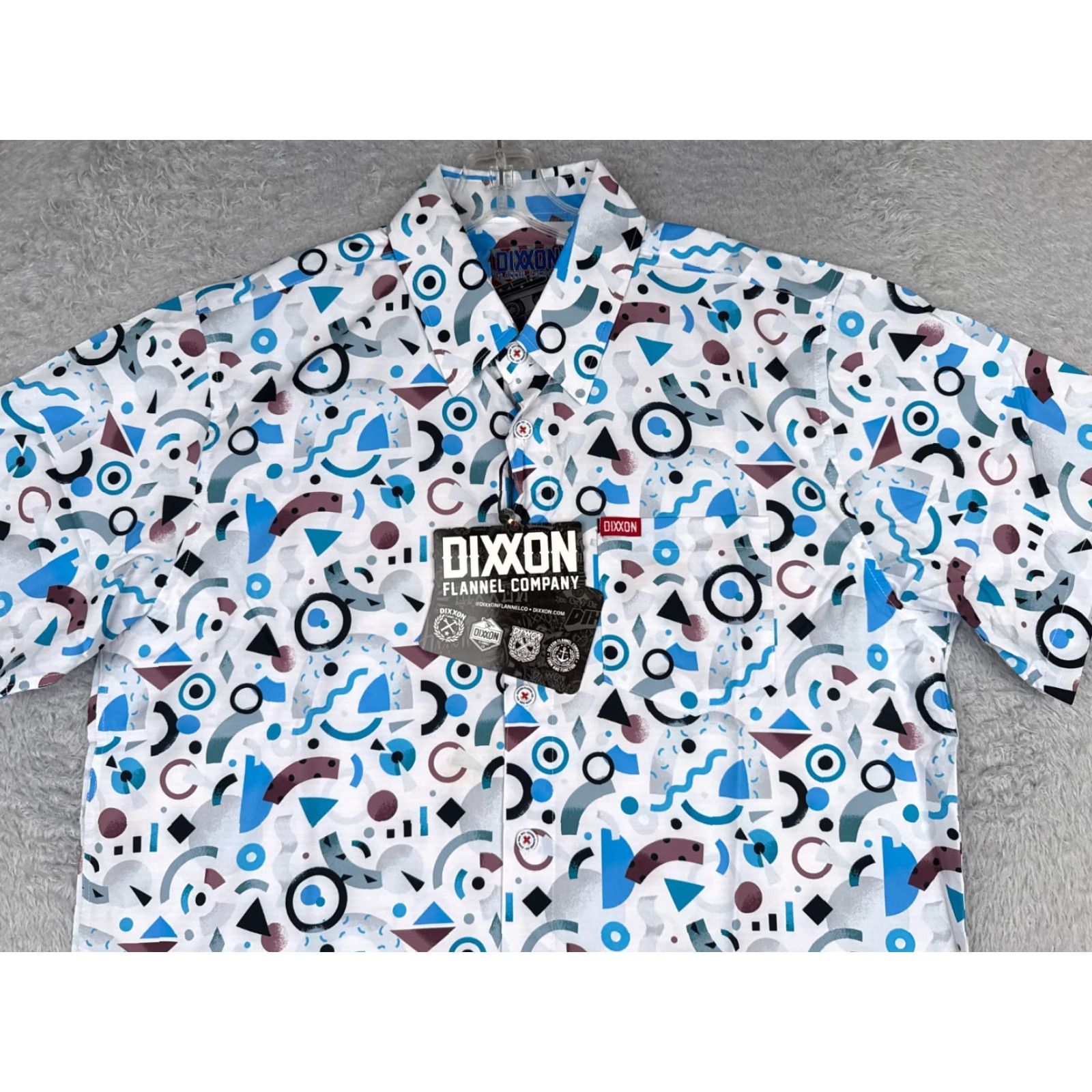 Vintage Dixxon Party Shirt Adult Large White Blue The New Wave Retro 90s Look Polyester Shirt Mens Regular Button-Up Short Sleeve Hawaiian Floral 90s Theme Size US L / EU 52-54 / 3 - 4 Thumbnail