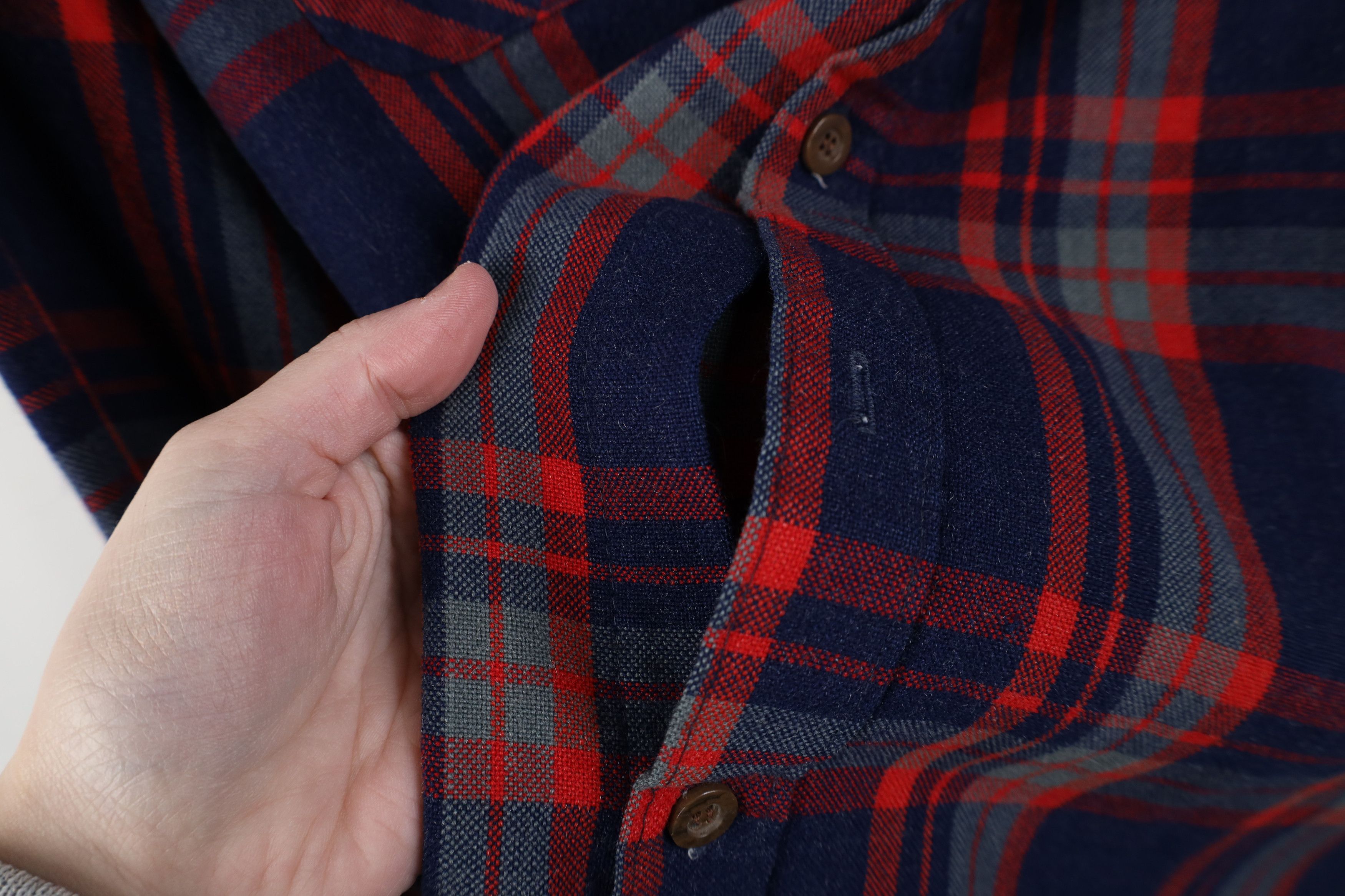 Vintage Vintage 70s Streetwear Wool Blend Knit Button Shirt Plaid Size US M / EU 48-50 / 2 - 4 Thumbnail