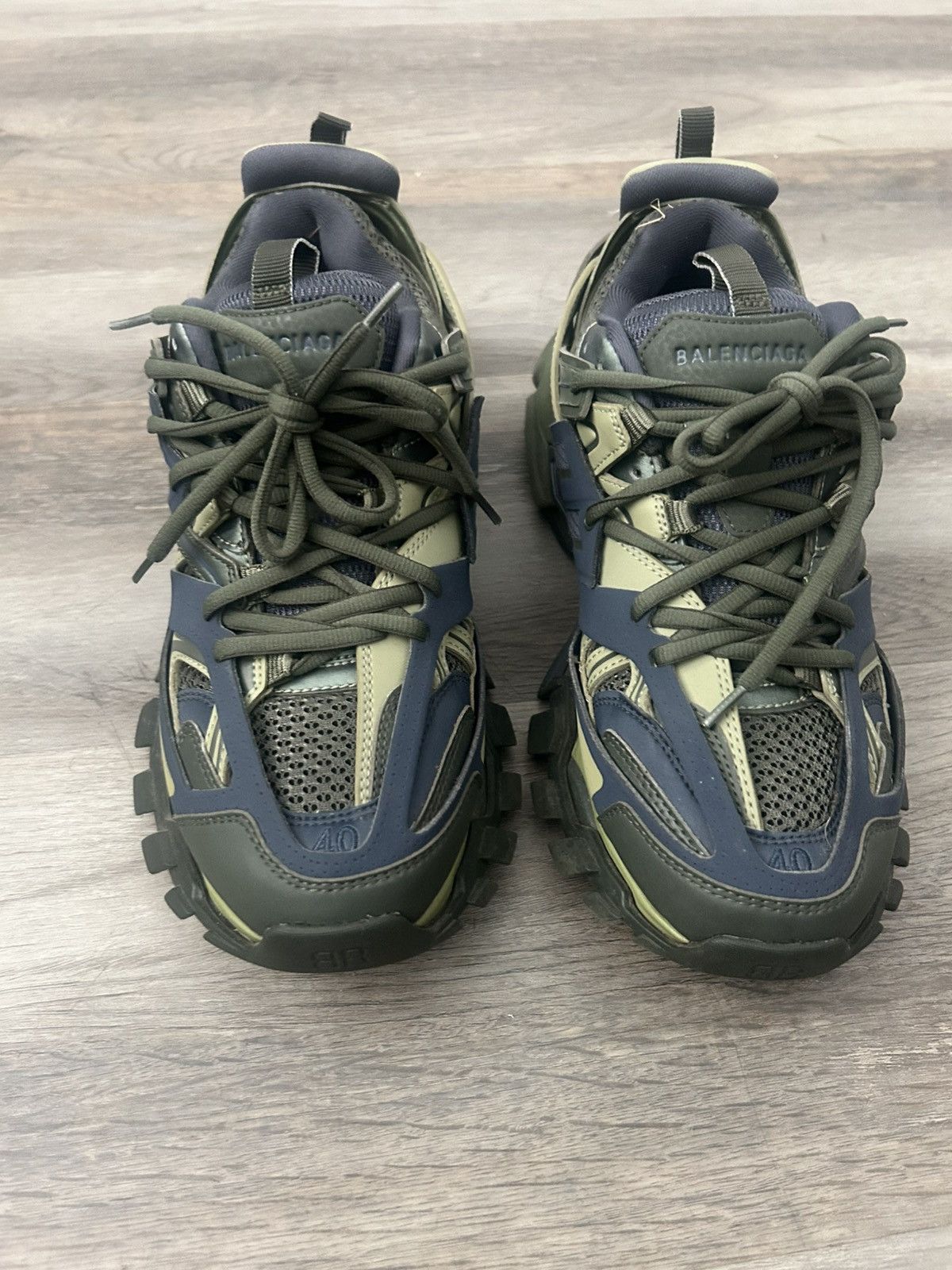 Balenciaga balenciaga khaki Size US 7 / EU 40 - 3 Thumbnail