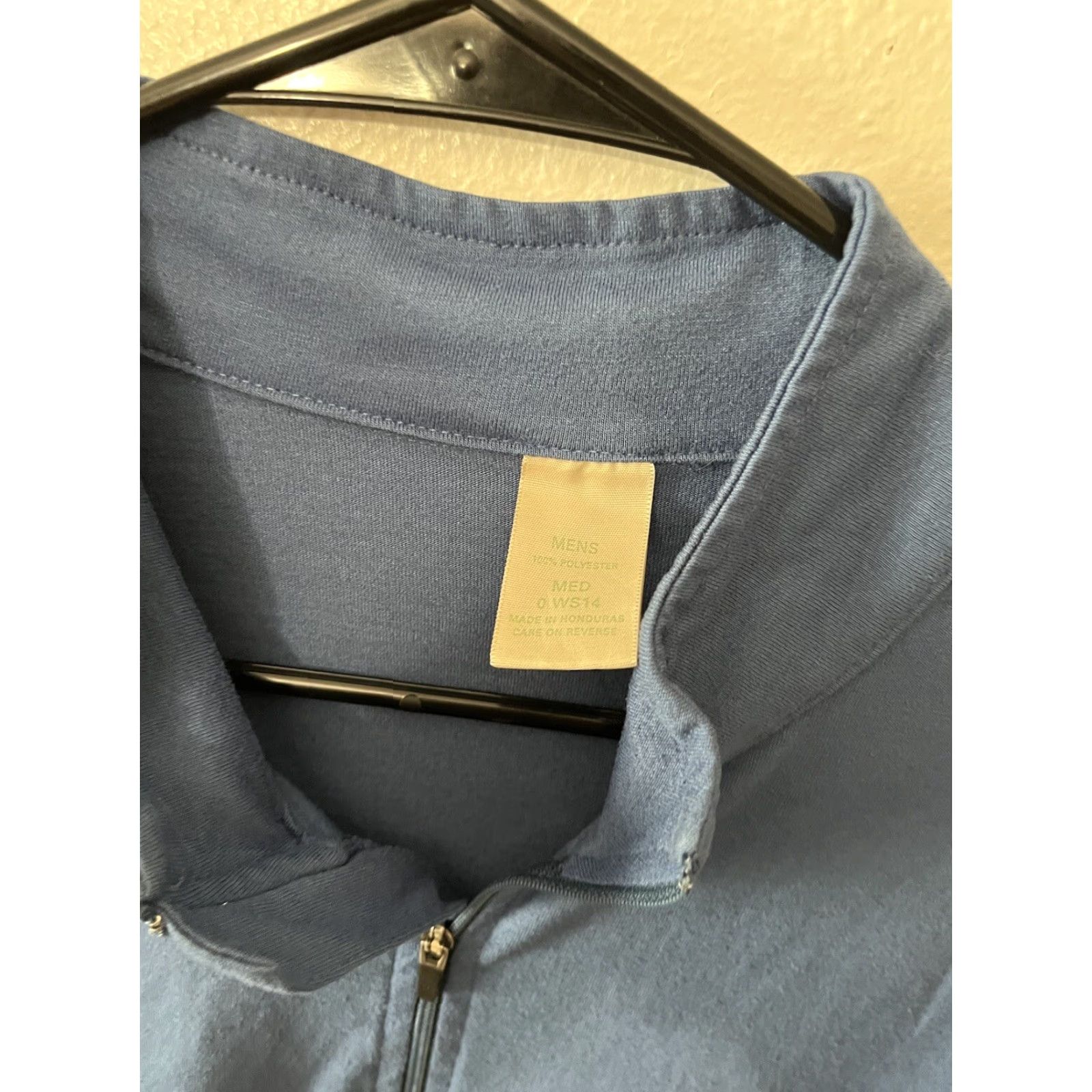 Vintage VINTAGE LL Bean Shirt Men M Blue 1/4 Zip Pullover Long Sleeve Casual Baseline Polyester Blend Neckt High Neck Mens Regular 90s/2000s Theme? Size US M / EU 48-50 / 2 - 3 Thumbnail
