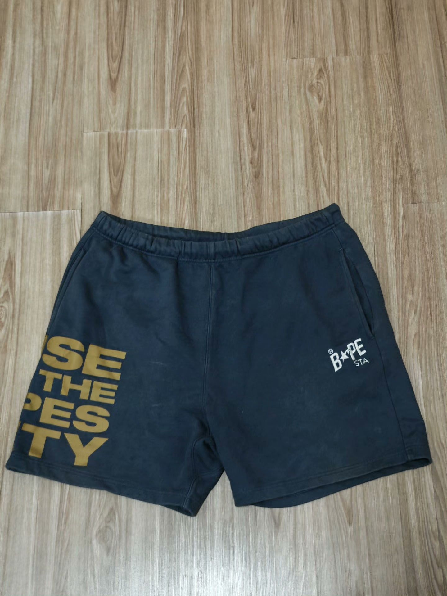 Bape Bape Embroidered Printed Shorts XL Men Size US 36 / EU 52 - 1 Thumbnail