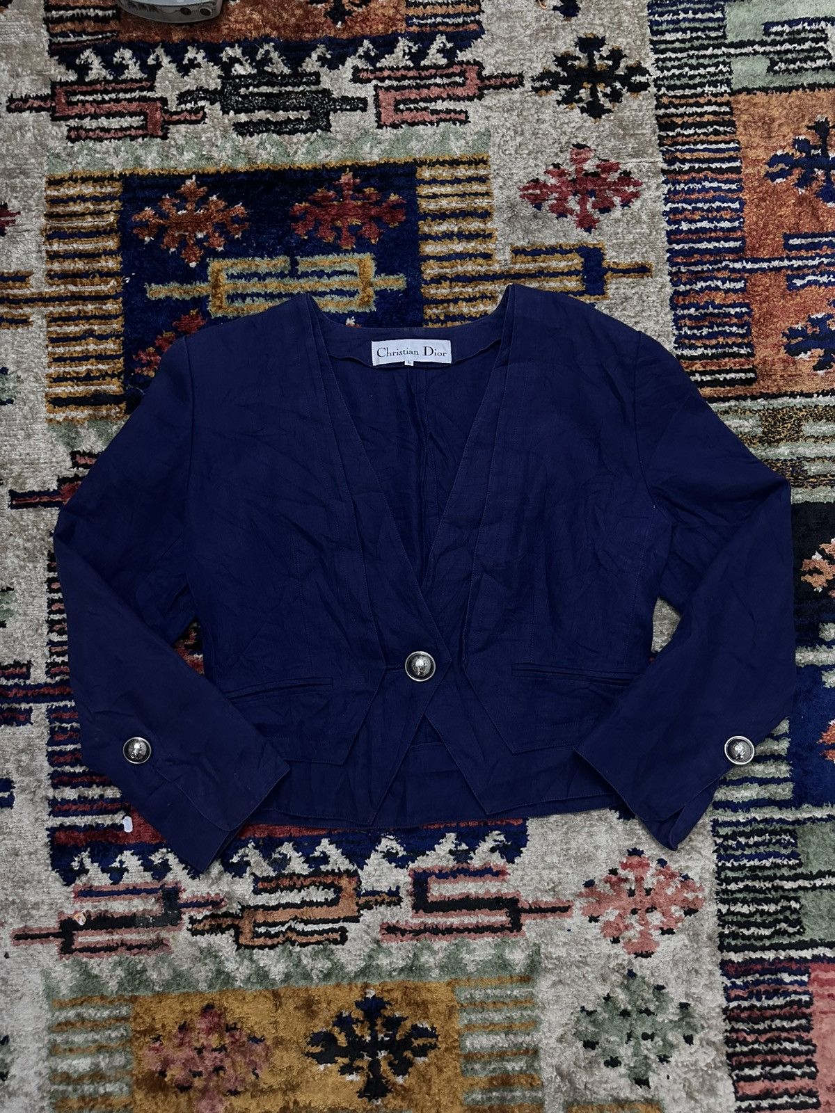 CHRISTIAN DIOR WOMAN’S NO COLLAR SHORT JACKET 1 BUTTON