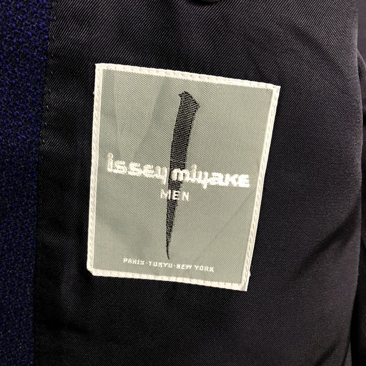 Issey Miyake 🔥VINTAGE ISSEY MIYAKE MEN DOUBLE BREAST COATS JACKETS Size US M / EU 48-50 / 2 - 19 Thumbnail