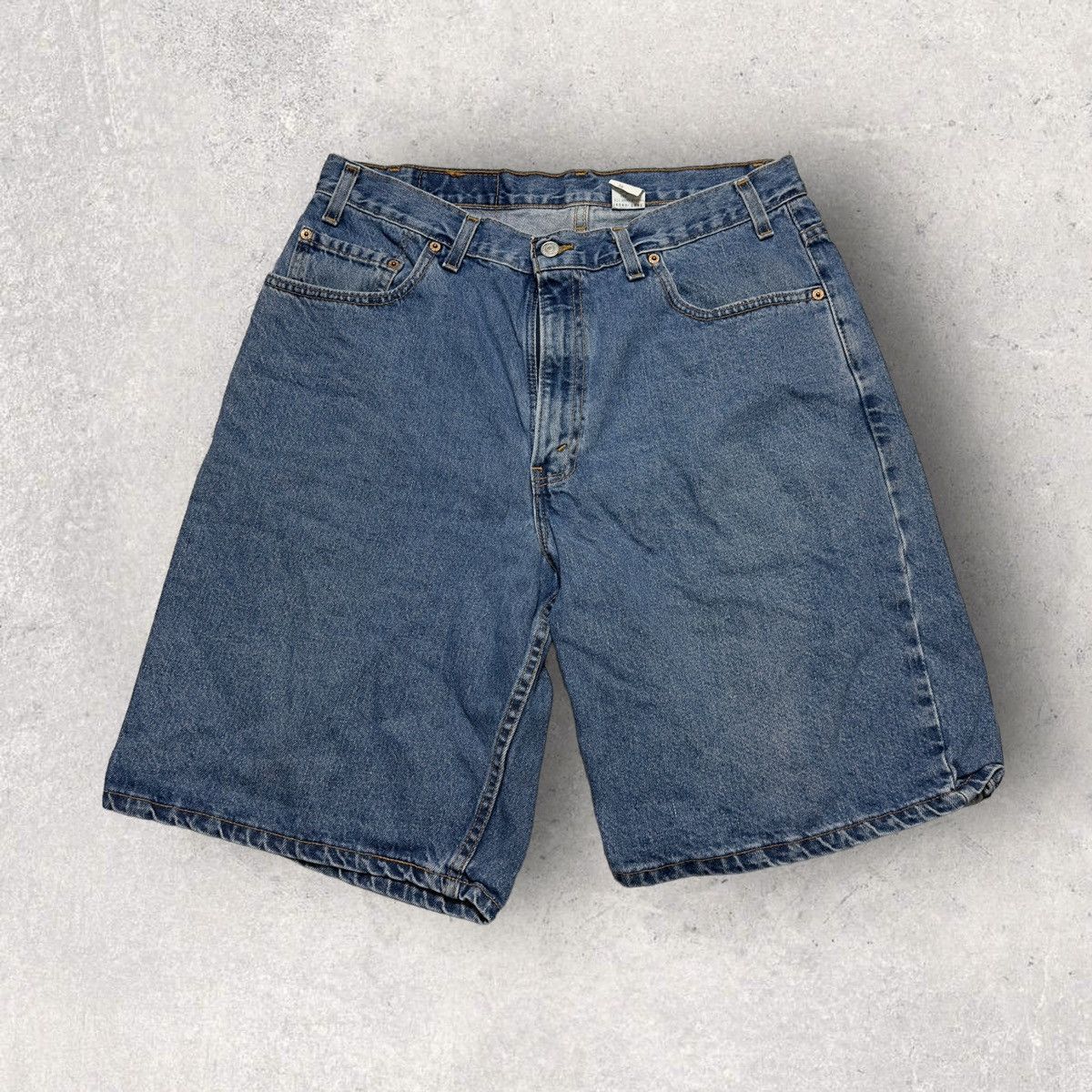 Levi's × Vintage Vintage Levi’s 560 jean shorts Size US 36 / EU 52 - 1 Thumbnail