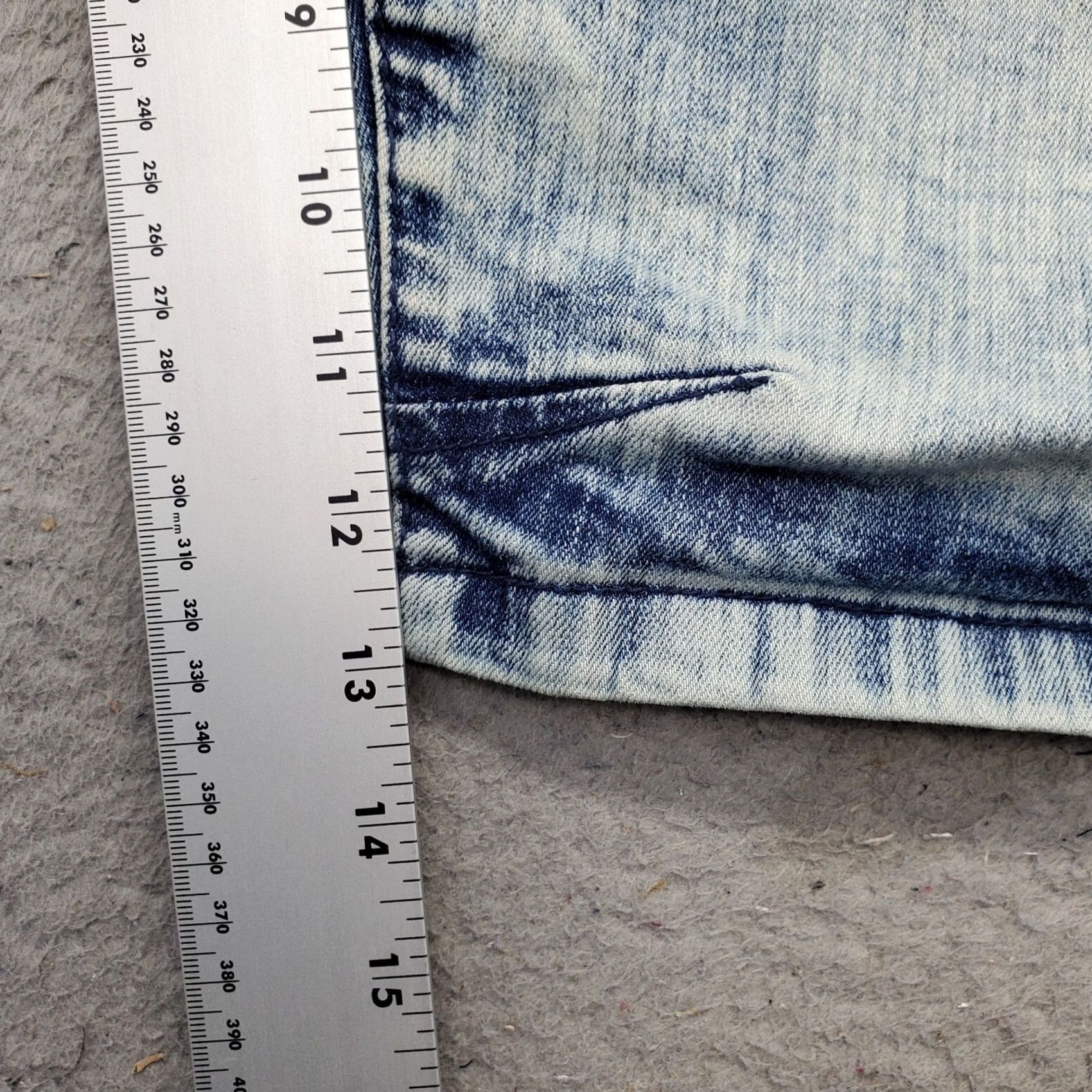Rocawear Rocawear Mens Baggy Shorts 34 5-Pocket Design Multicolor Acid Wash Pintuck Bermuda Denim Casual Shorts Size US 34 / EU 50 - 4 Thumbnail