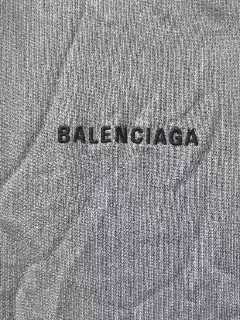 Balenciaga Balenciaga Embroidered Logo monogrammed long-sleeve hooded Size US XL / EU 56 / 4 - 4 Thumbnail