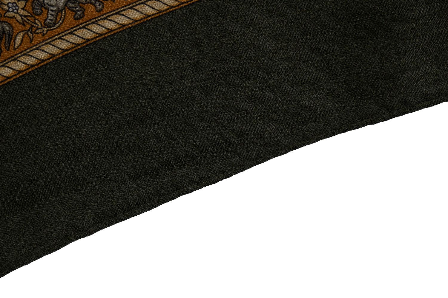 Hermes Hermes, Chasse en Inde cashmere scarf in green Size ONE SIZE - 9 Thumbnail