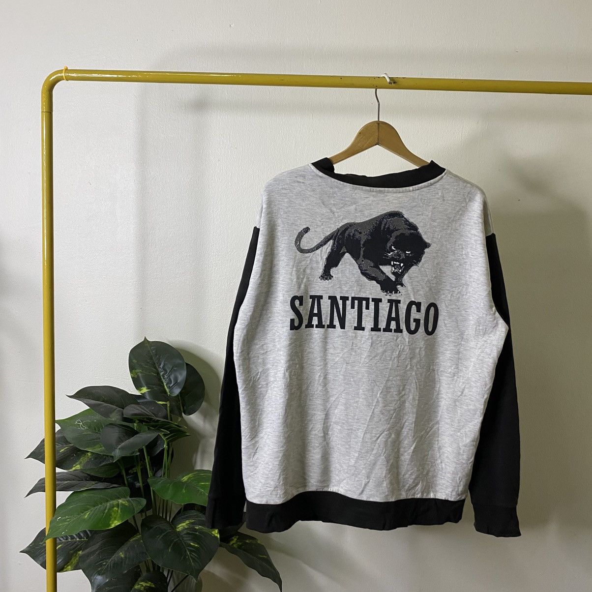 H&M Santiago Black Panther Baseball Varsity Sweatshirt Size US L / EU 52-54 / 3 - 1 Thumbnail