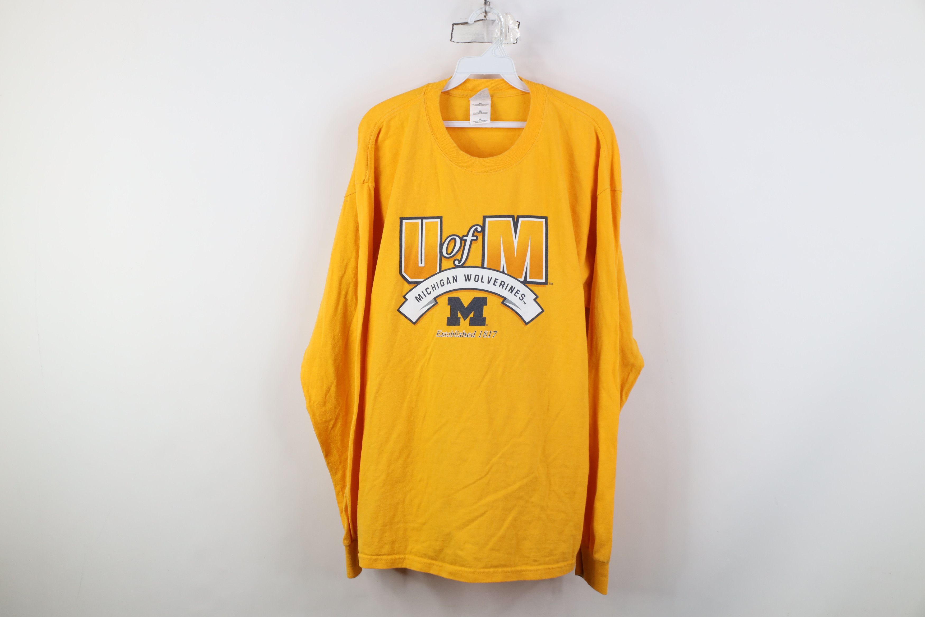 Vintage Vintage 90s Y2K University of Michigan Long Sleeve T-Shirt Size US XL / EU 56 / 4 - 1 Thumbnail